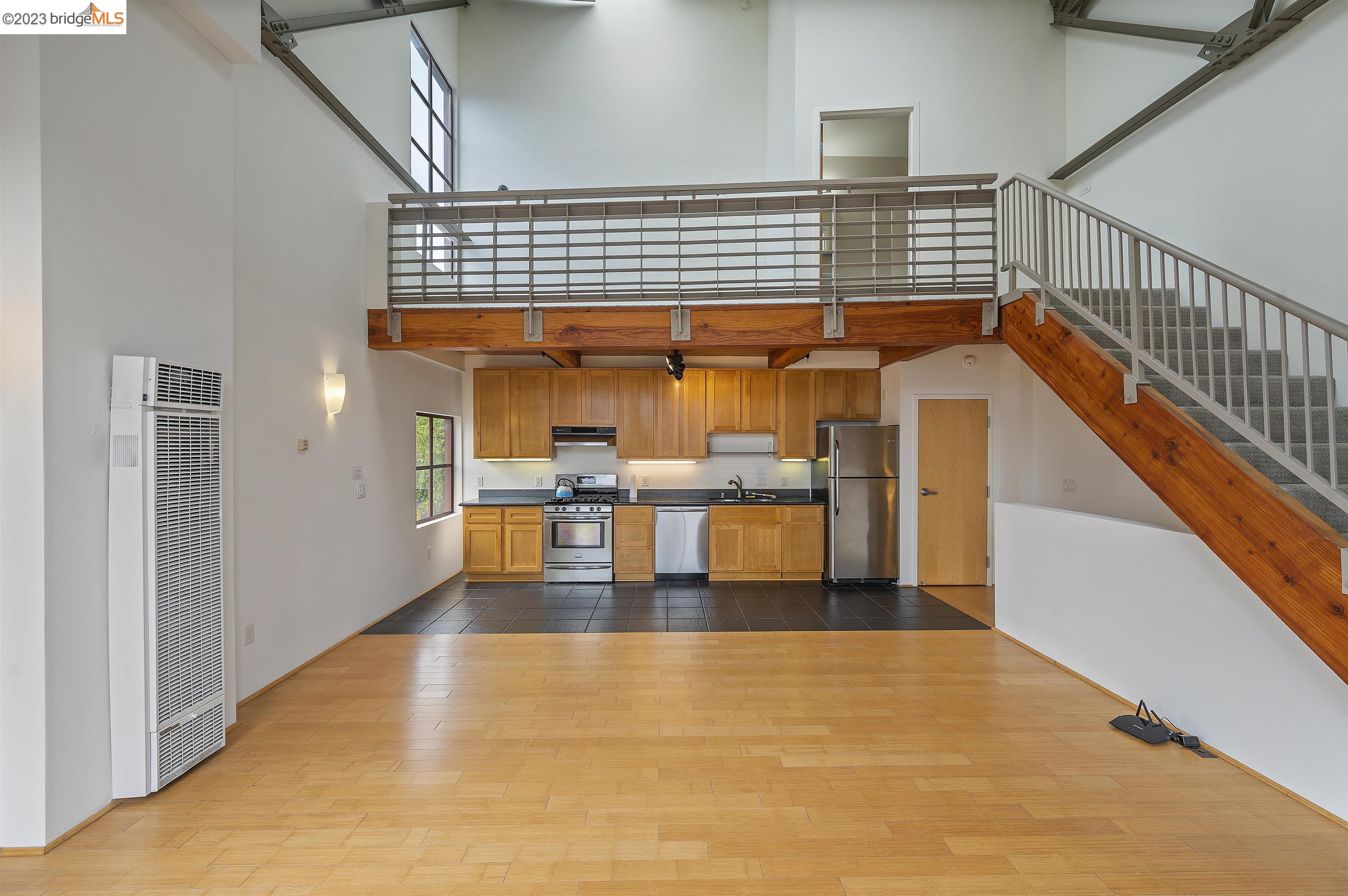 Detail Gallery Image 24 of 43 For 3110 Adeline St #122,  Oakland,  CA 94608 - 1 Beds | 2 Baths
