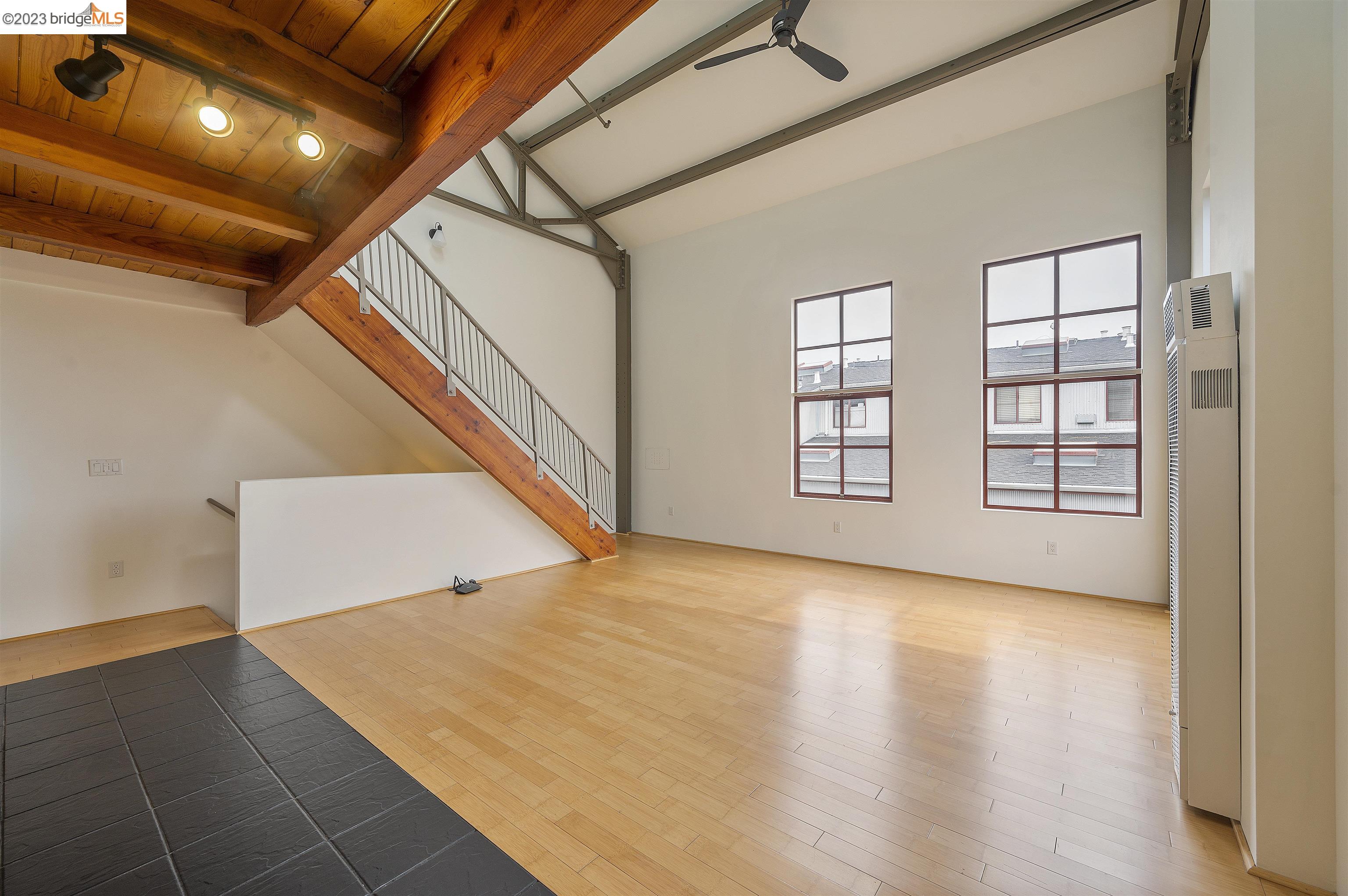 Detail Gallery Image 25 of 43 For 3110 Adeline St #122,  Oakland,  CA 94608 - 1 Beds | 2 Baths