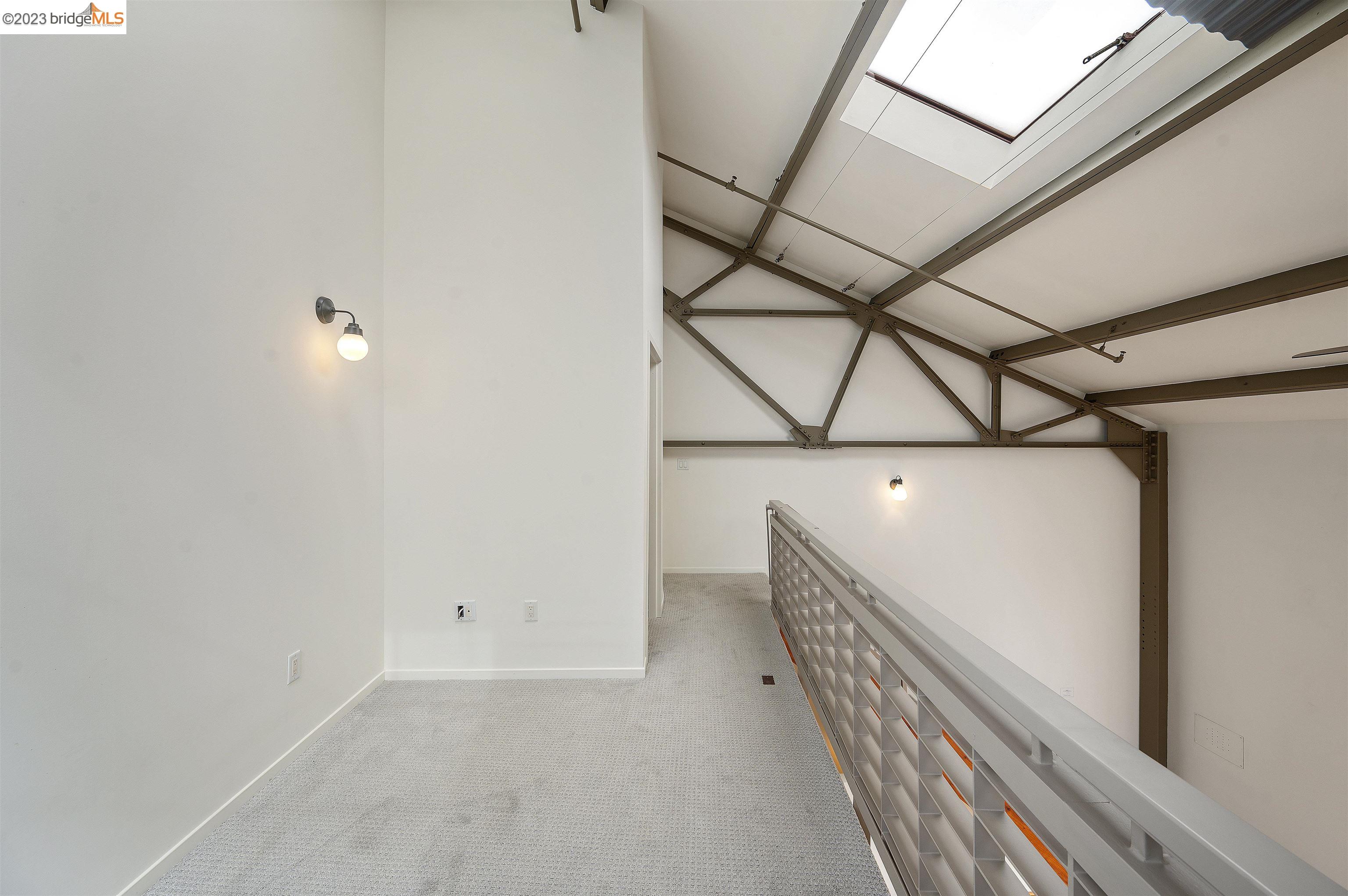 Detail Gallery Image 31 of 43 For 3110 Adeline St #122,  Oakland,  CA 94608 - 1 Beds | 2 Baths