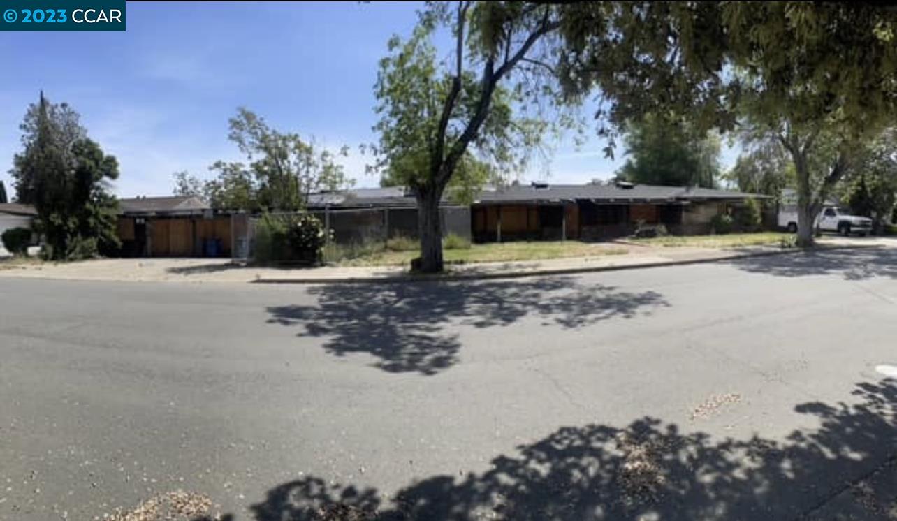 Detail Gallery Image 1 of 1 For 120 Beede Way, Antioch,  CA 94509 - 8 Beds | 11 Baths