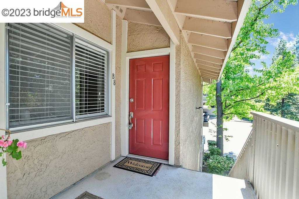 MLS: 41027207 Condo For Sale