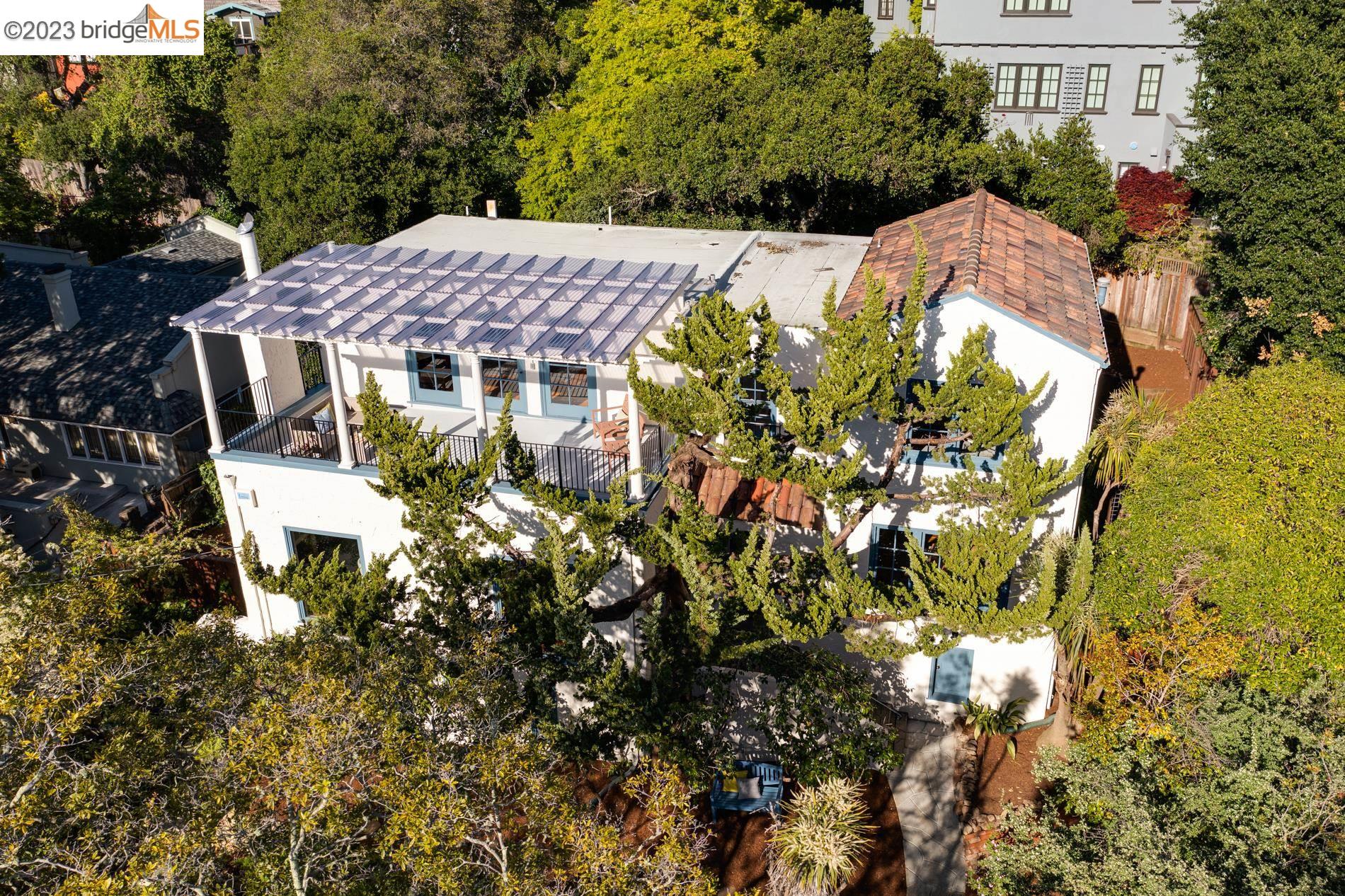 Detail Gallery Image 1 of 1 For 825 the Alameda, Berkeley,  CA 94707 - 4 Beds | 3/1 Baths