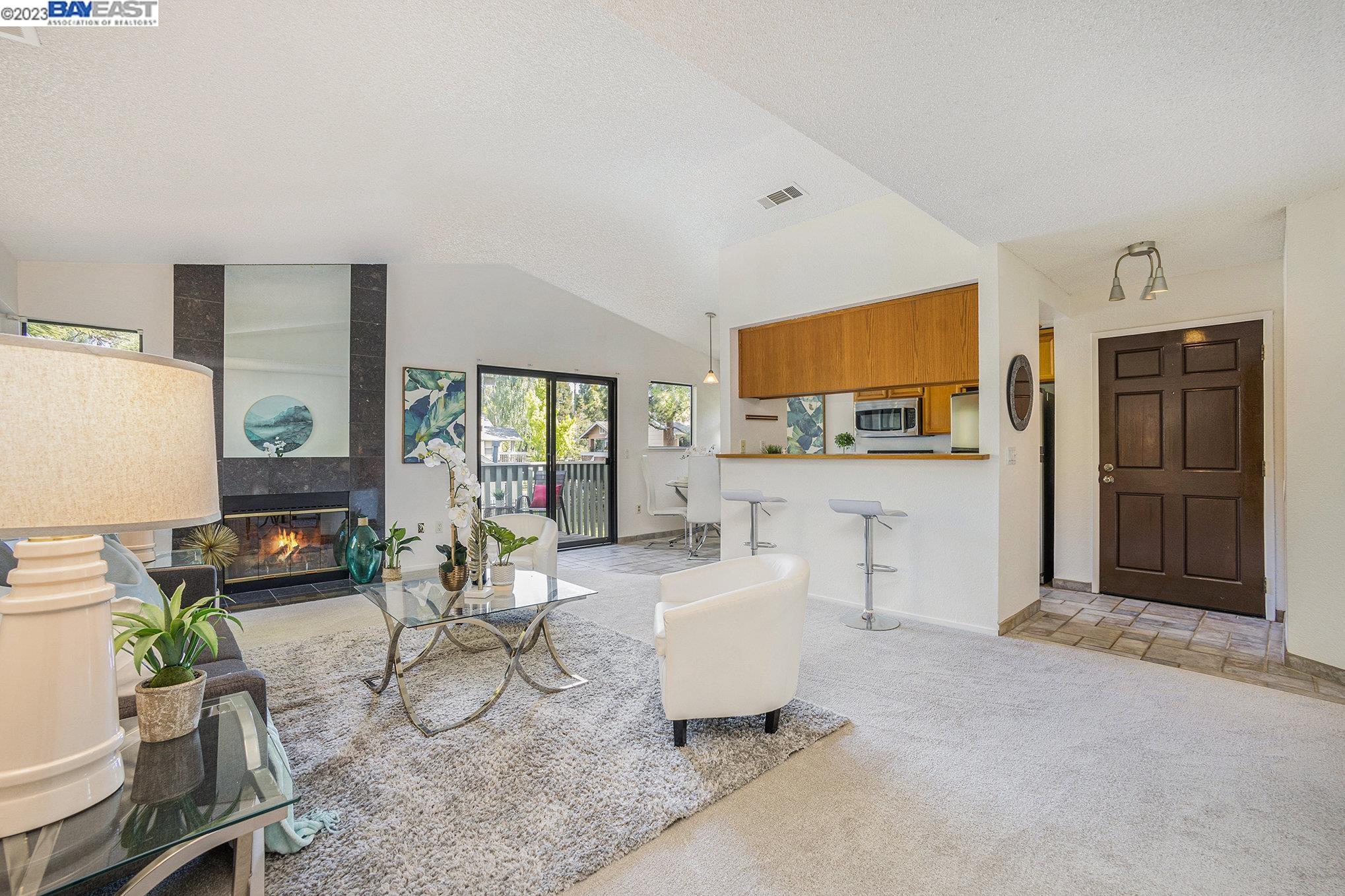 Photo #6: 41027550 Listing 