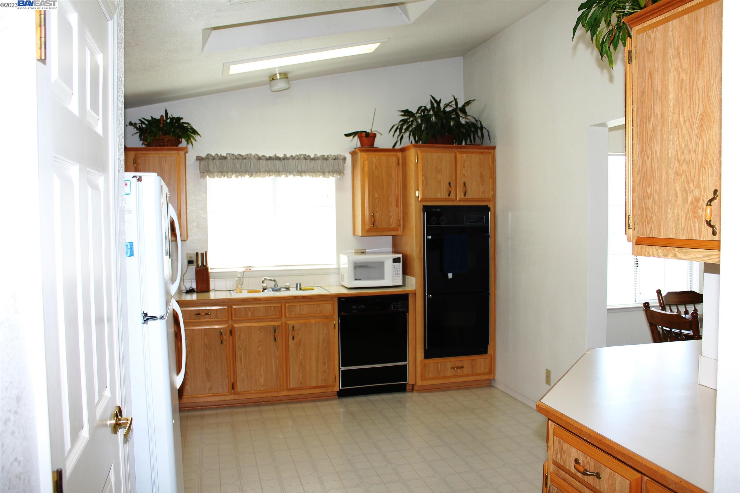 Kitchen Near Hayward Ca Matttroy