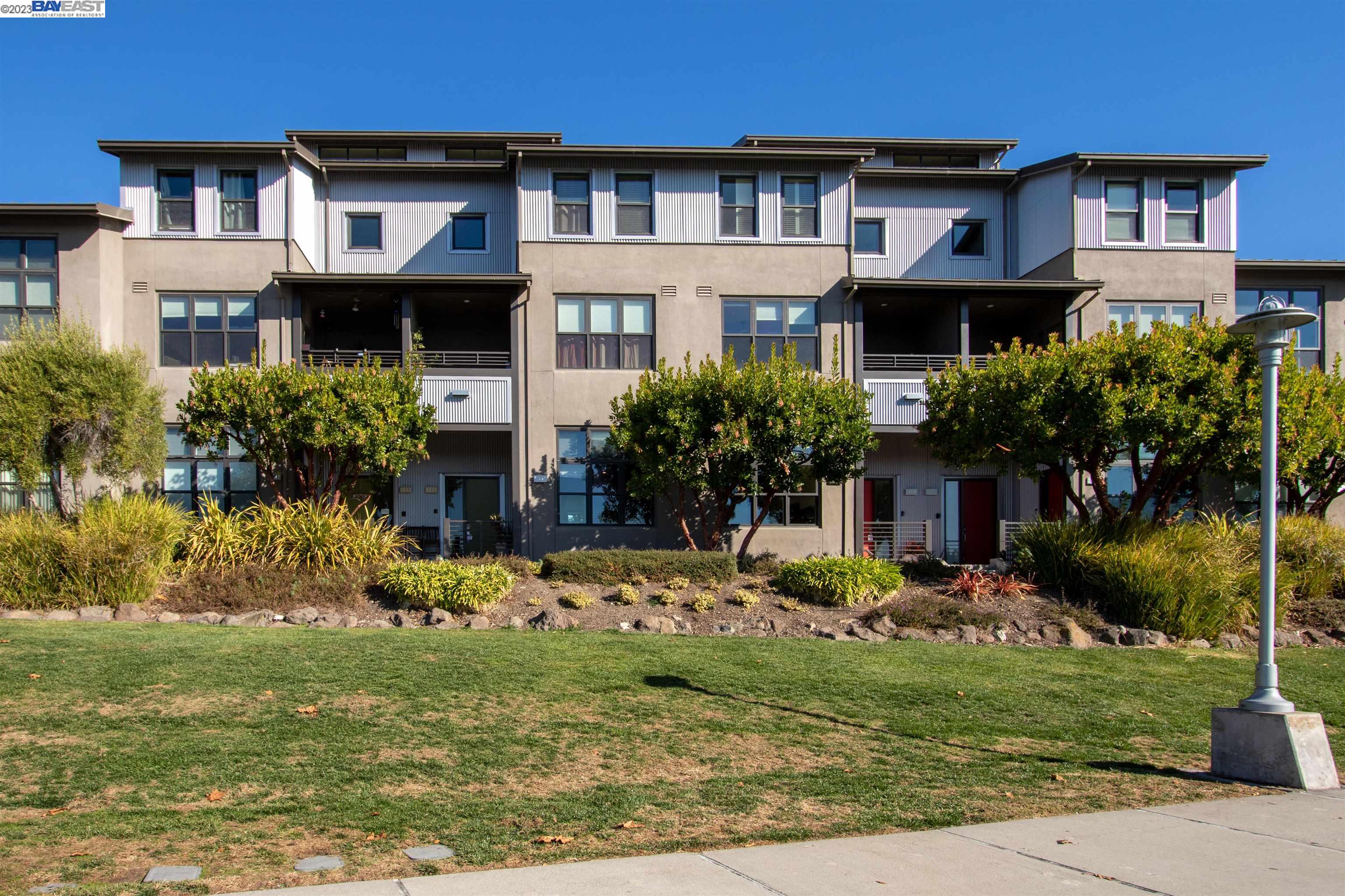 Photo #2: 41027653 Listing 