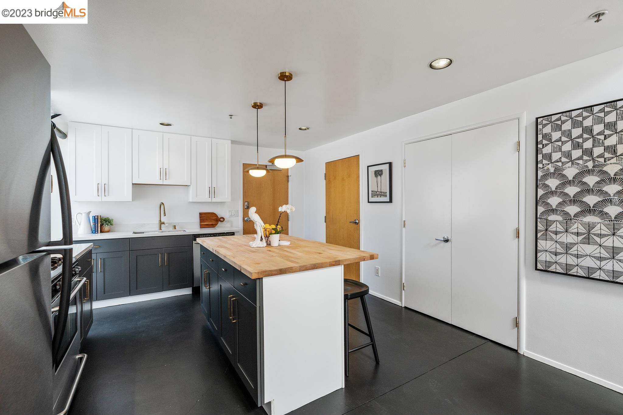 Photo #6: 41027742 Listing 