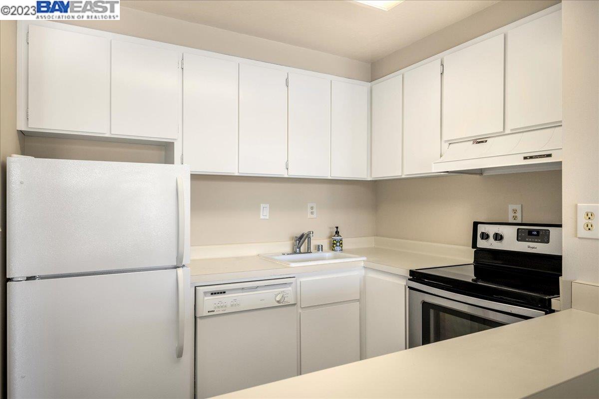 Photo #2: 41027761 Listing 