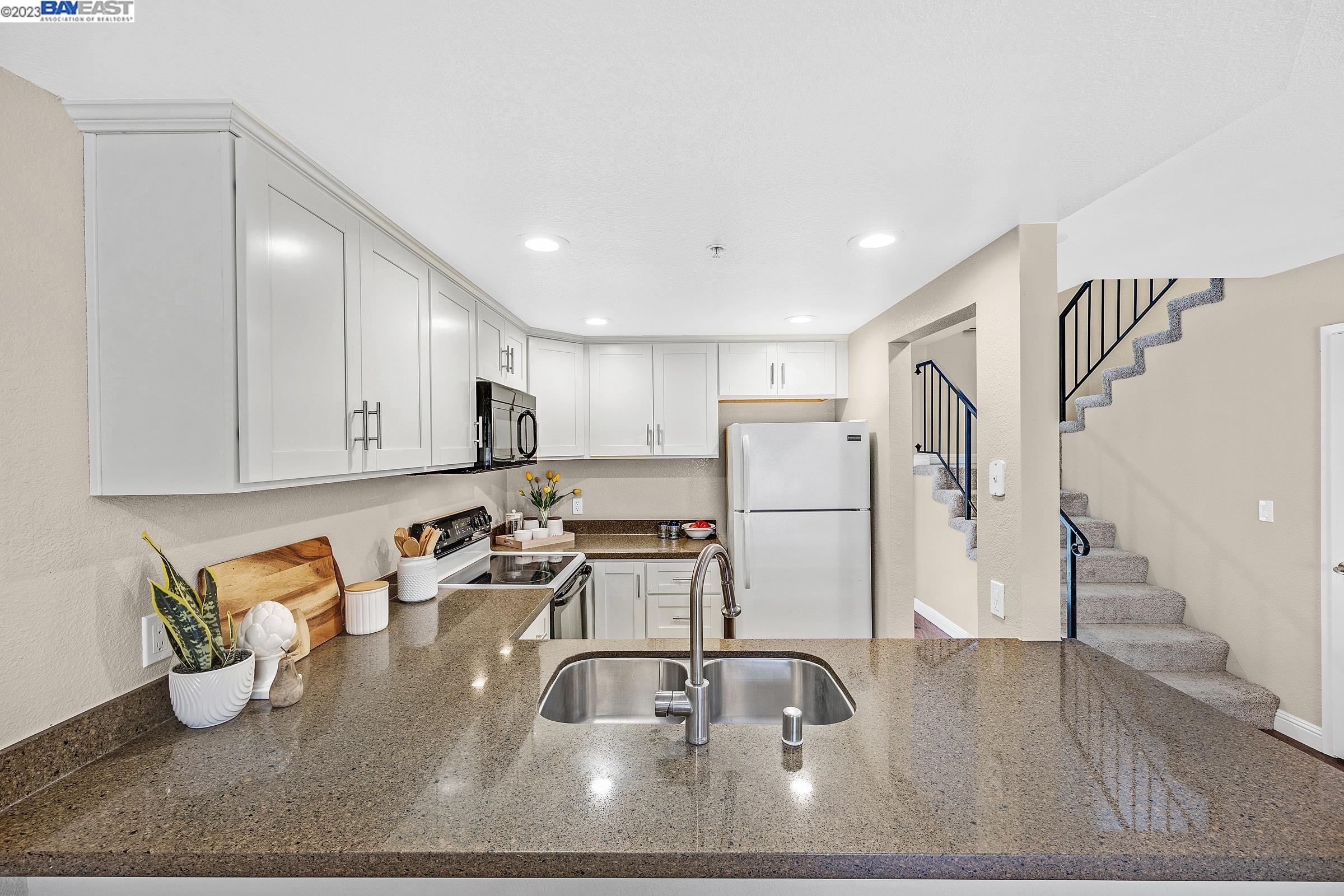 Photo #6: 41027846 Listing 