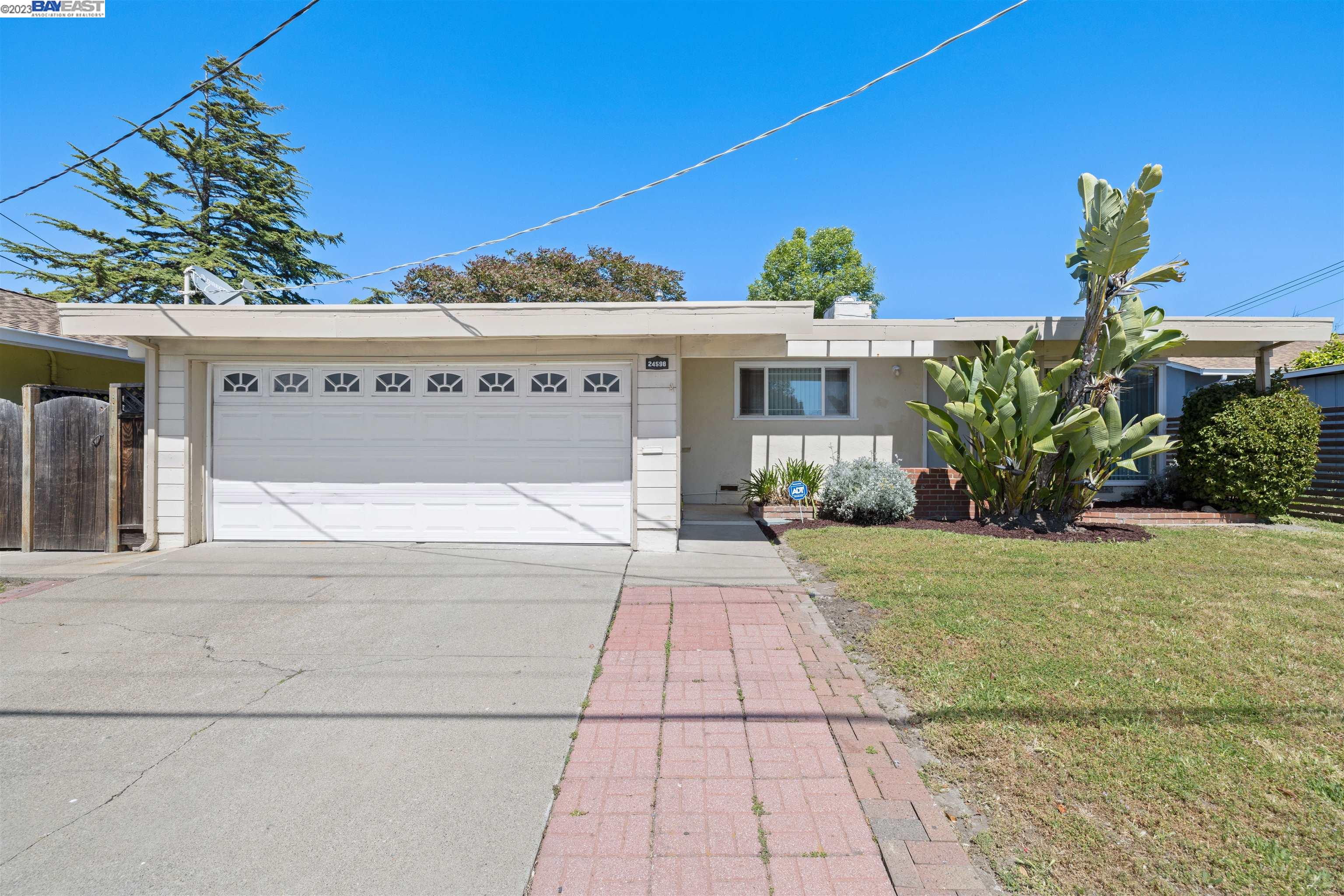 Detail Gallery Image 1 of 1 For 24598 Broadmore Ave, Hayward,  CA 94544 - 3 Beds | 2 Baths