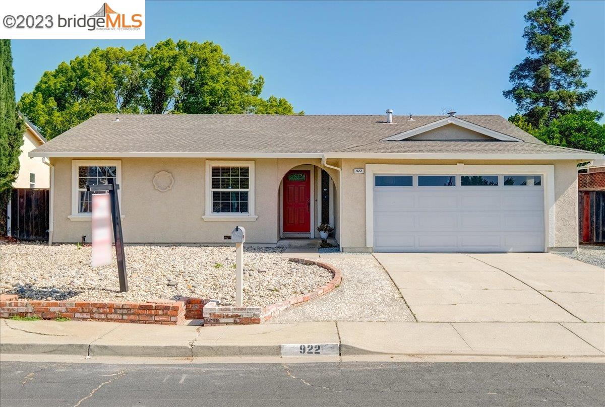 Detail Gallery Image 1 of 1 For 922 Rotherham Dr, Antioch,  CA 94509 - 3 Beds | 2 Baths