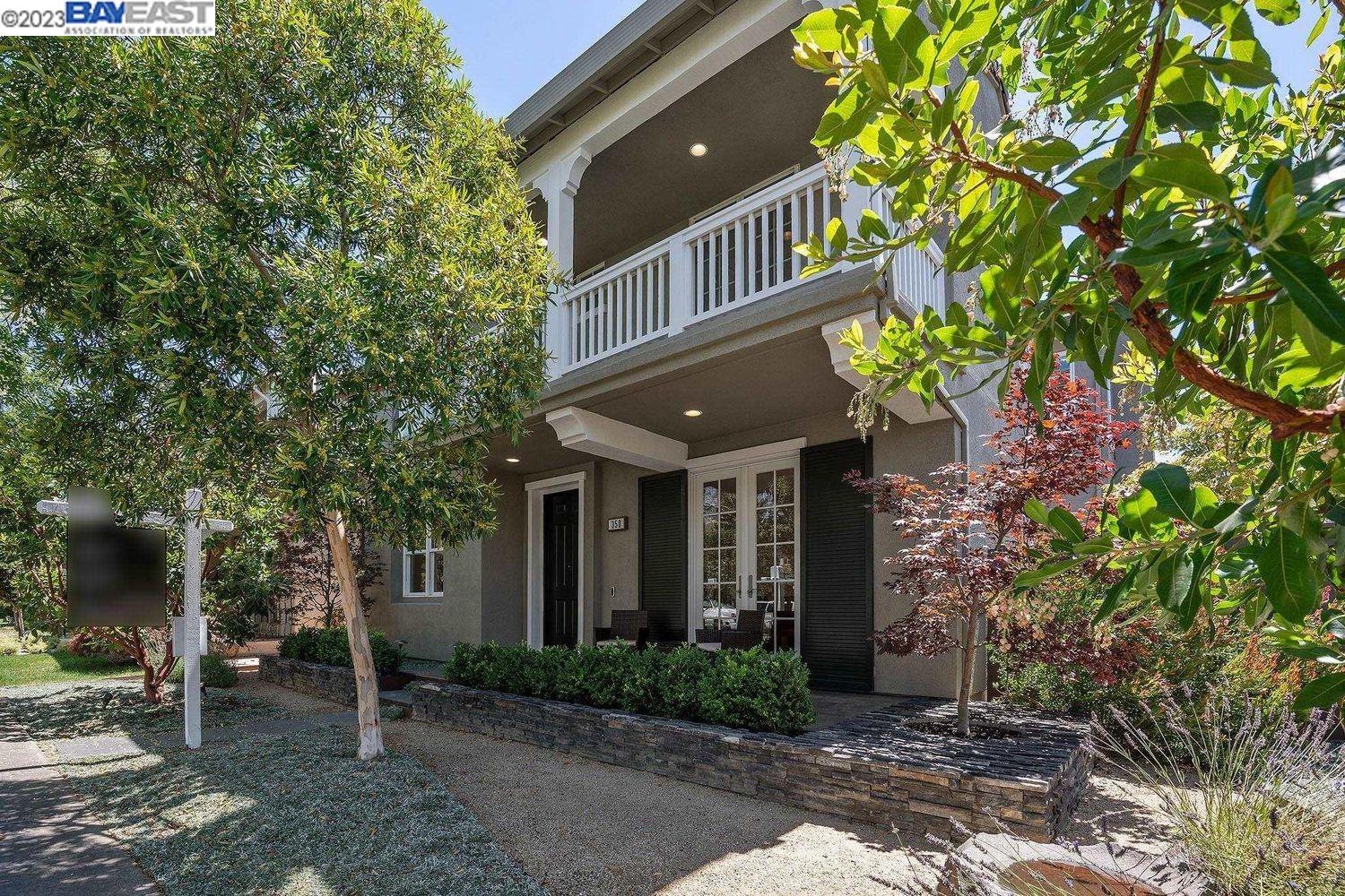 Detail Gallery Image 1 of 1 For 350 Hollister Ave, Alameda,  CA 94501 - 3 Beds | 2/1 Baths