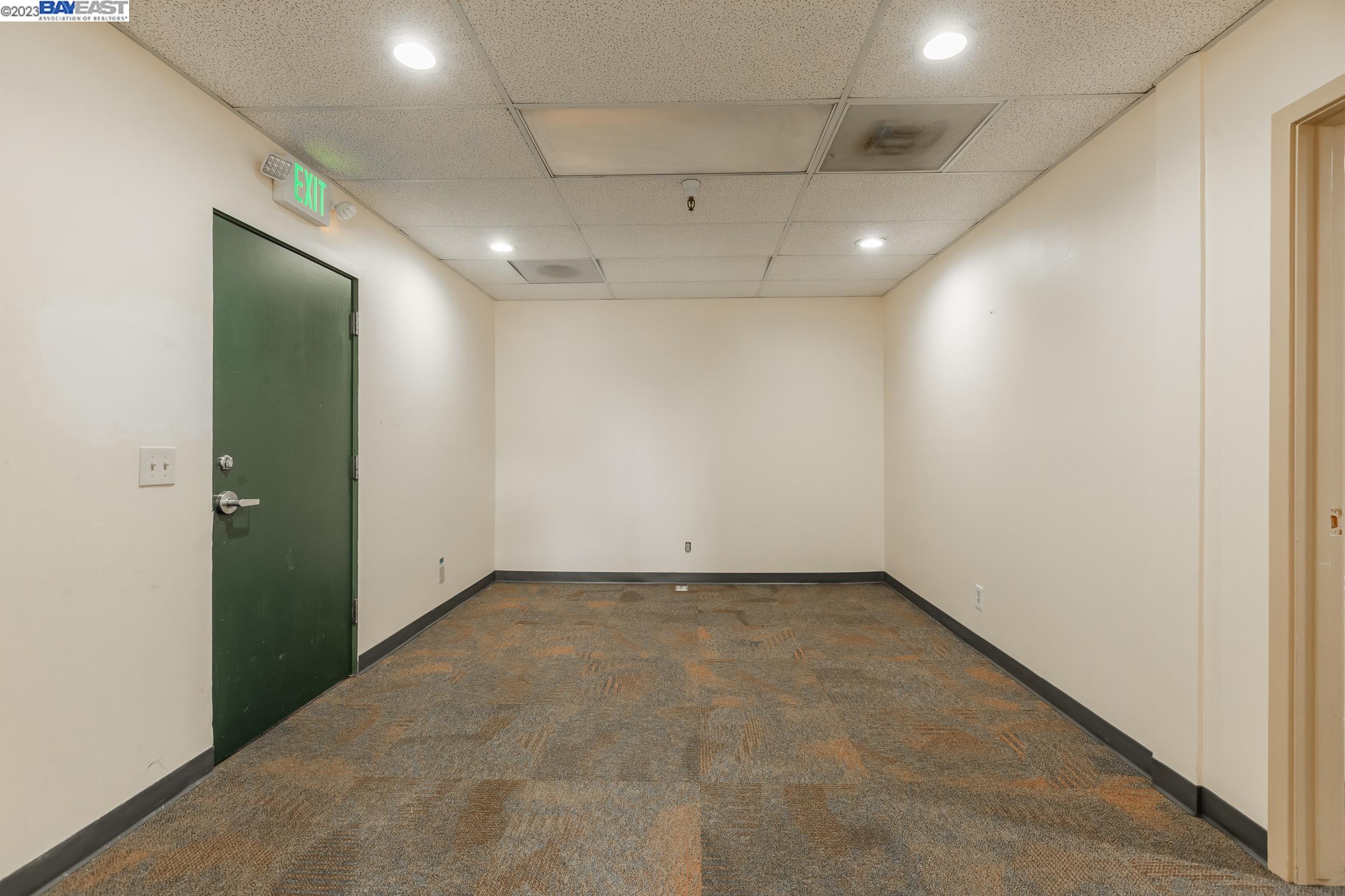Detail Gallery Image 19 of 60 For 1610 Soquel Ave, Santa Cruz,  CA 95062 - – Beds | – Baths