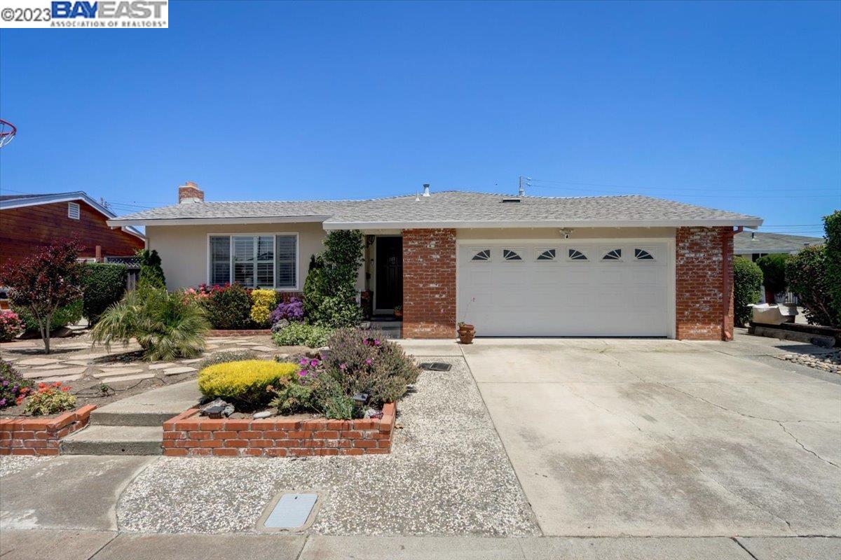 Detail Gallery Image 1 of 1 For 35838 Toledo Ct, Fremont,  CA 94536 - 4 Beds | 2 Baths