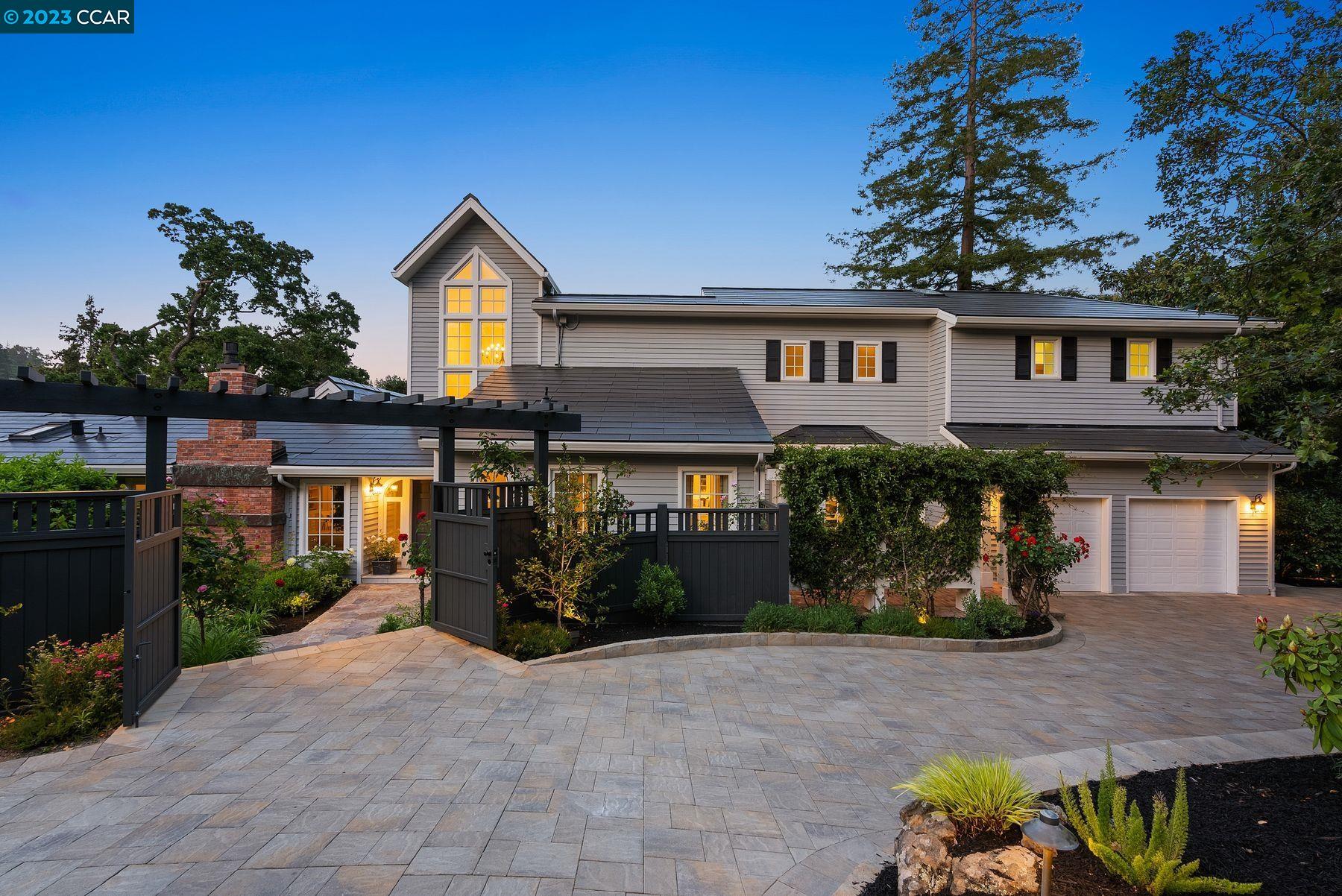 Detail Gallery Image 1 of 1 For 17 Normandy Lane, Orinda,  CA 94563 - 4 Beds | 2/1 Baths