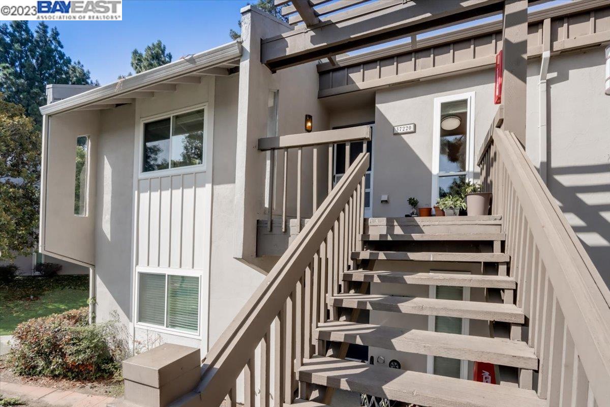 Detail Gallery Image 1 of 1 For 37220 Yolo Ter, Fremont,  CA 94536 - 2 Beds | 2 Baths