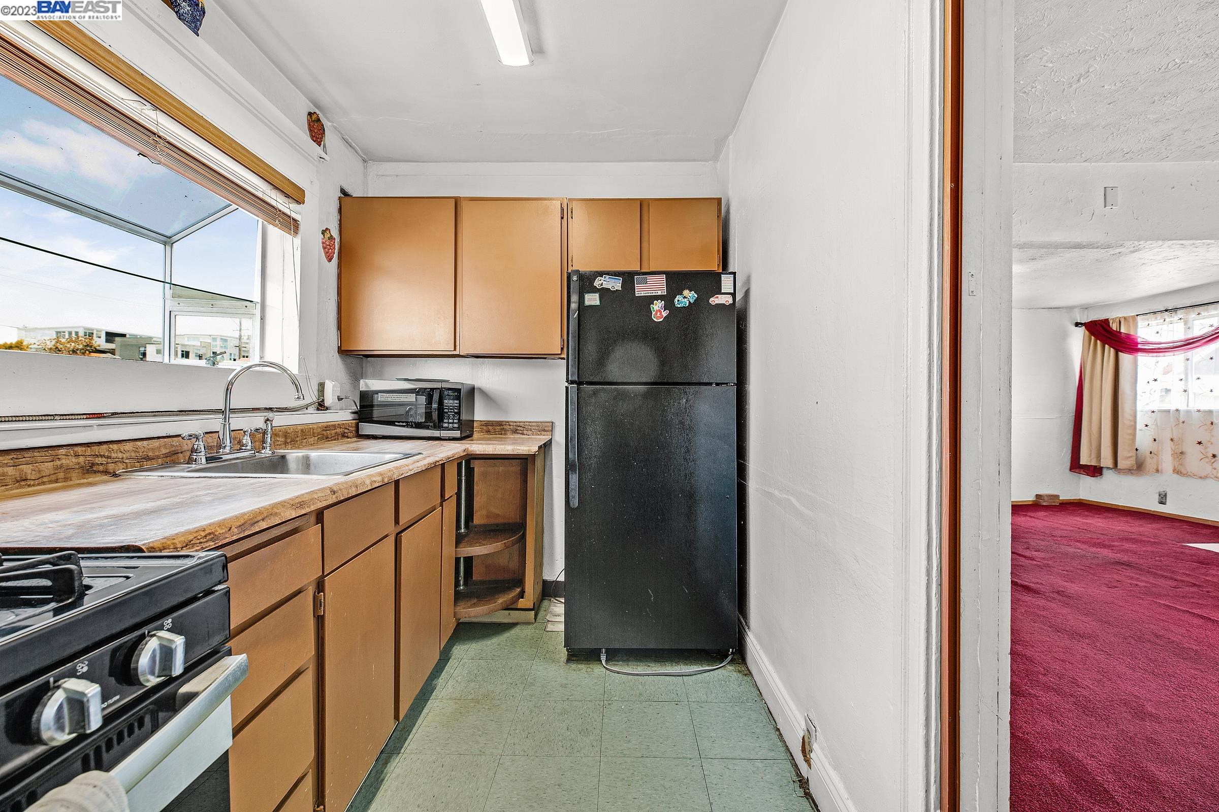 Detail Gallery Image 32 of 41 For 1164 Ocean Ave, Oakland,  CA 94608 - – Beds | – Baths