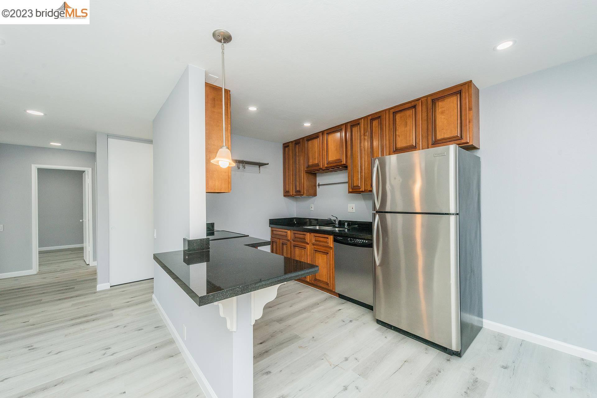 4099 Howe St, #102, Oakland 2/1, 800 Square Feet Available June 1st, 2023 Owner pays Trash & Water! Pets OK! $3,000/ Month   Sunny and Bright 2-bedroom, 1 bathroom Updated condo in the heart of Oakland’s Piedmont Avenue Neighborhood.   This bright condo boasts an amazing location, two bedrooms with ample closet space, functional updated kitchen, charming sunny living room, a nice spacious bathroom, plus an enclosed sunroom! This first floor condo (one level above street) is blocks from the Kaiser campus, Piedmont Avenue, restaurants, cafes, shops, and with easy access to BART, bus lines and freeways!    Here are a few more highlights of the home: • Secure entry with intercom & elevator  • Stylishly updated unit  • First floor unit (above secure ground floor parking garage) Not on ground floor • Entire interior freshly painted • Private Enclosed Patio • Engineered wood flooring throughout • Great neighborhood! Home is located at the heart of Piedmont Avenue shopping, restaurants, schools, and public transportation • 1 dedicated parking space • Pets considered on a case-by-case basis