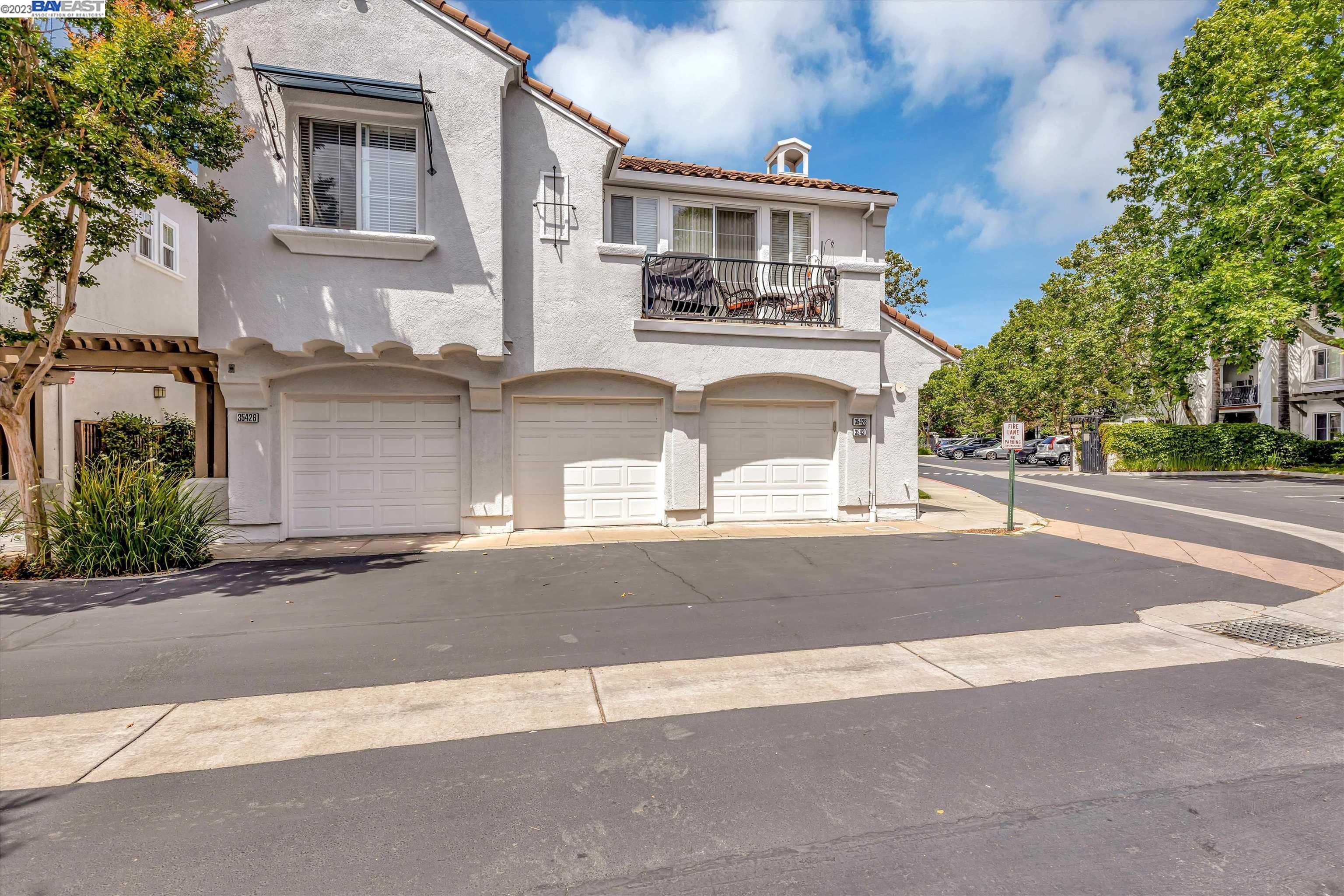 Photo #2: 41029333 Listing 
