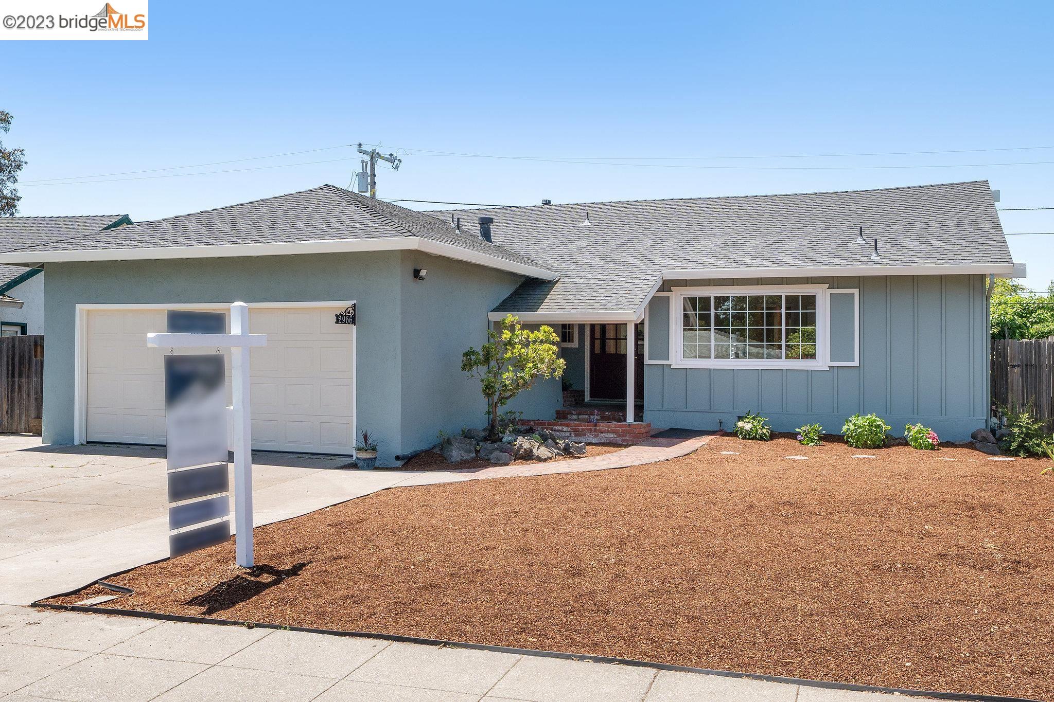 Detail Gallery Image 1 of 1 For 2966 Oxford Ave, Richmond,  CA 94806 - 4 Beds | 2 Baths