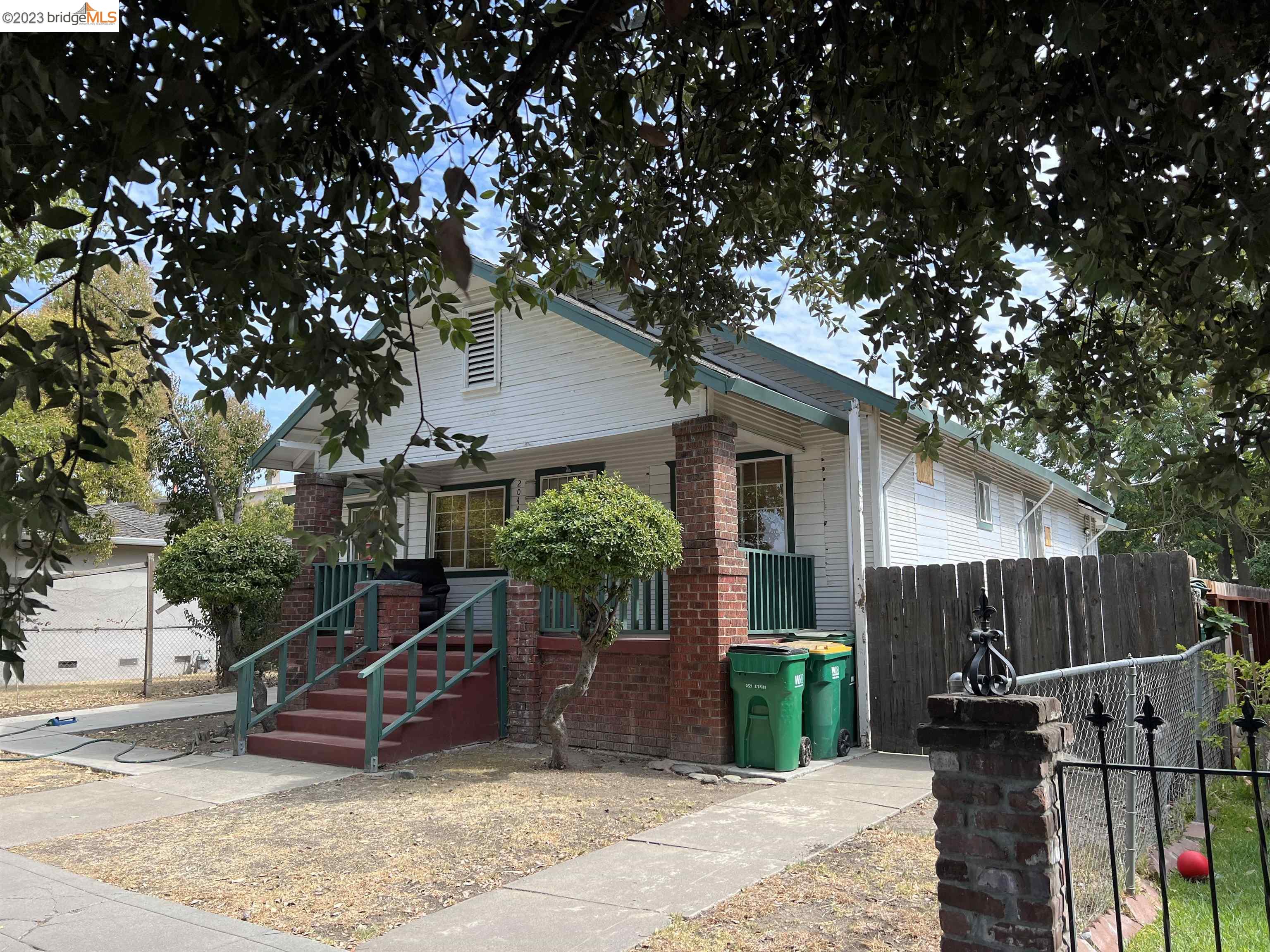 Detail Gallery Image 1 of 2 For 2044 E Marsh St, Stockton,  CA 95205 - 2 Beds | 1 Baths