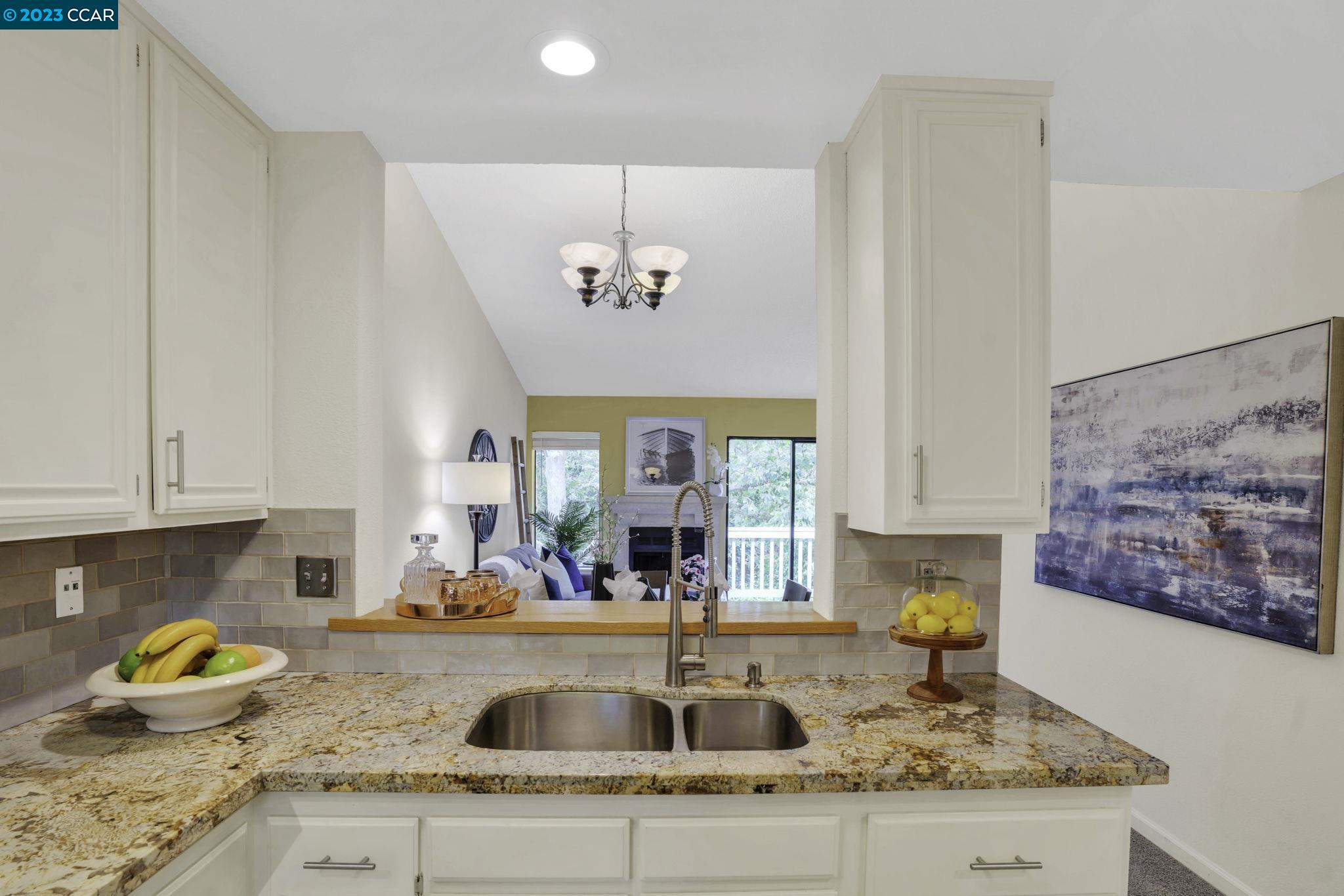 Photo #5: 41030247 Listing 