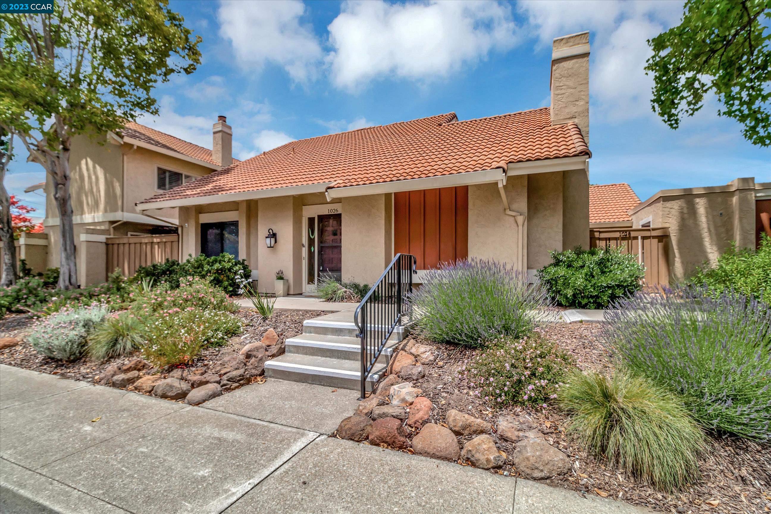Photo #3: 41030393 Listing 