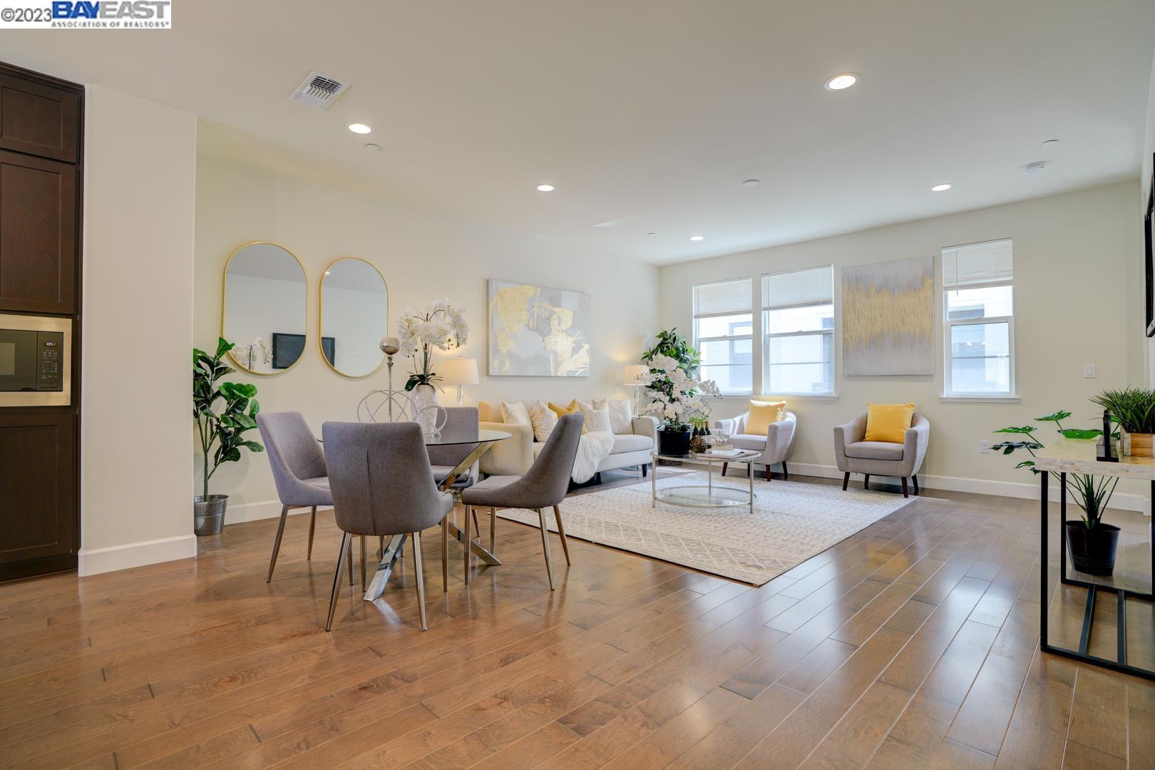 Detail Gallery Image 1 of 1 For 37524 Silverstreak Ter, Fremont,  CA 94536 - 4 Beds | 3/1 Baths