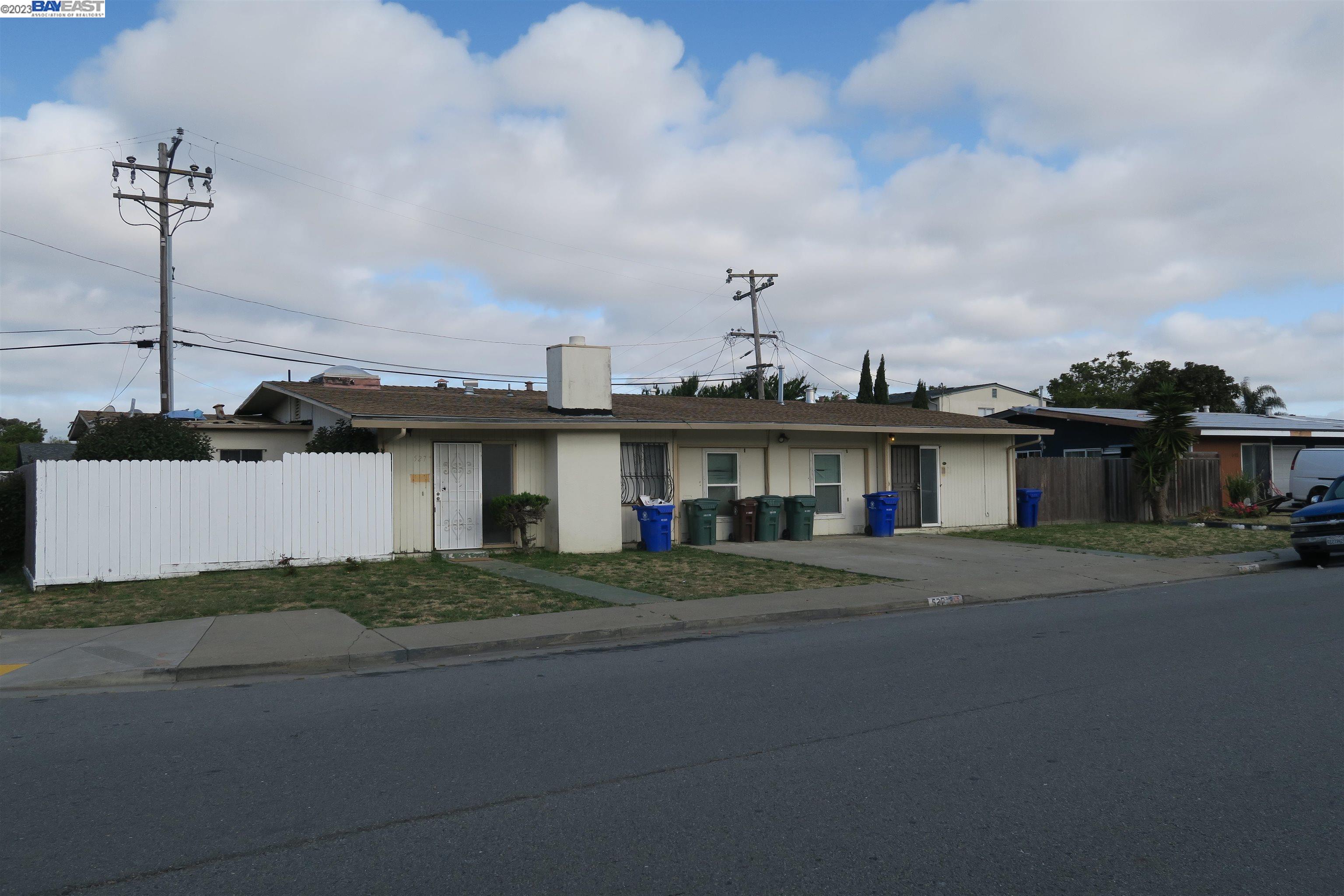 Detail Gallery Image 1 of 1 For 527 S 49th St, Richmond,  CA 94804-4327 - – Beds | – Baths