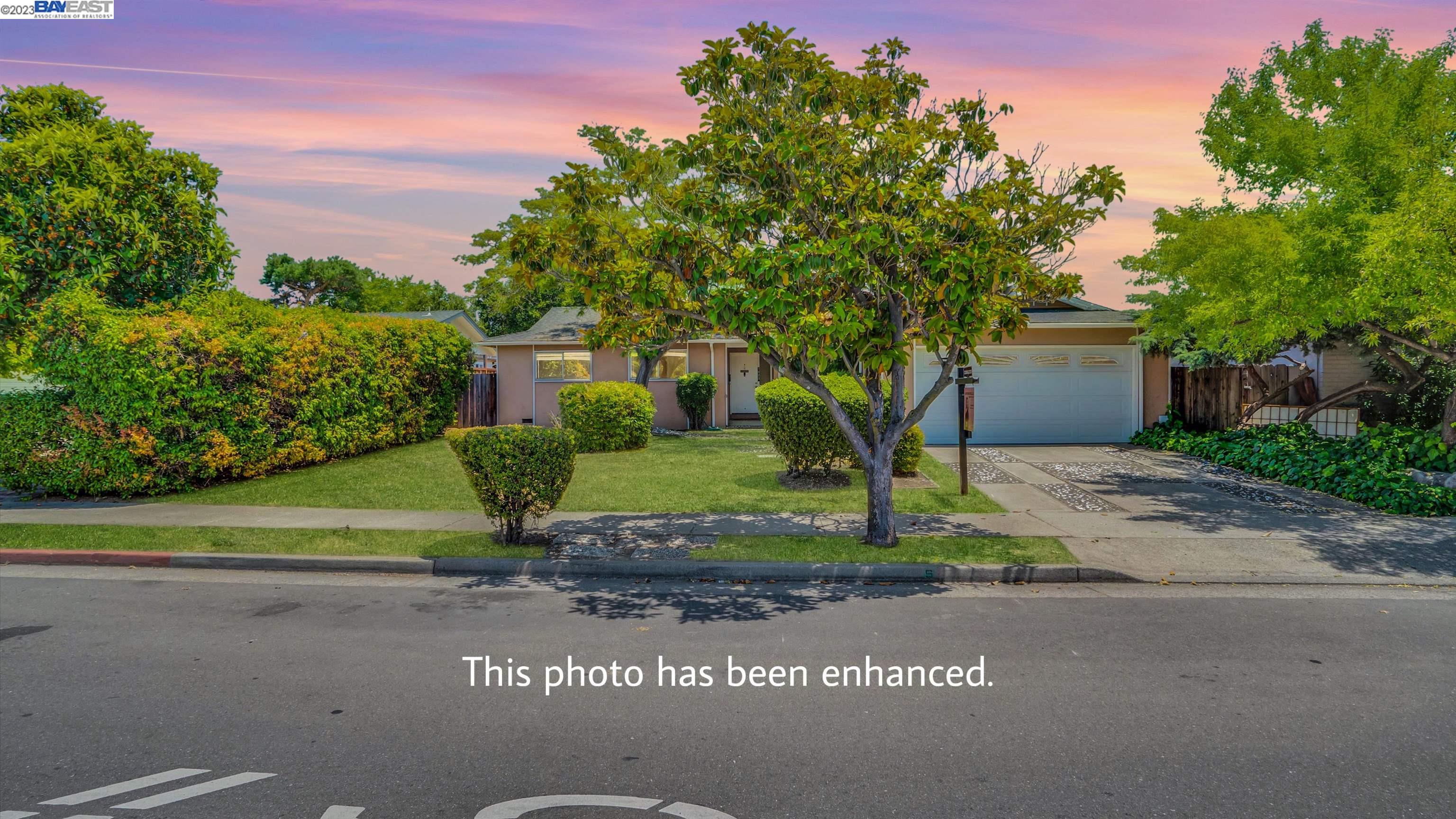 Detail Gallery Image 1 of 1 For 7820 Westwood Dr, Gilroy,  CA 95020 - 4 Beds | 2 Baths
