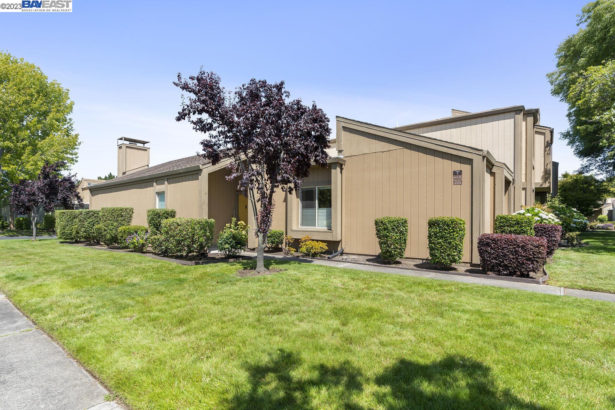 Photo #2: 41030732 Listing 