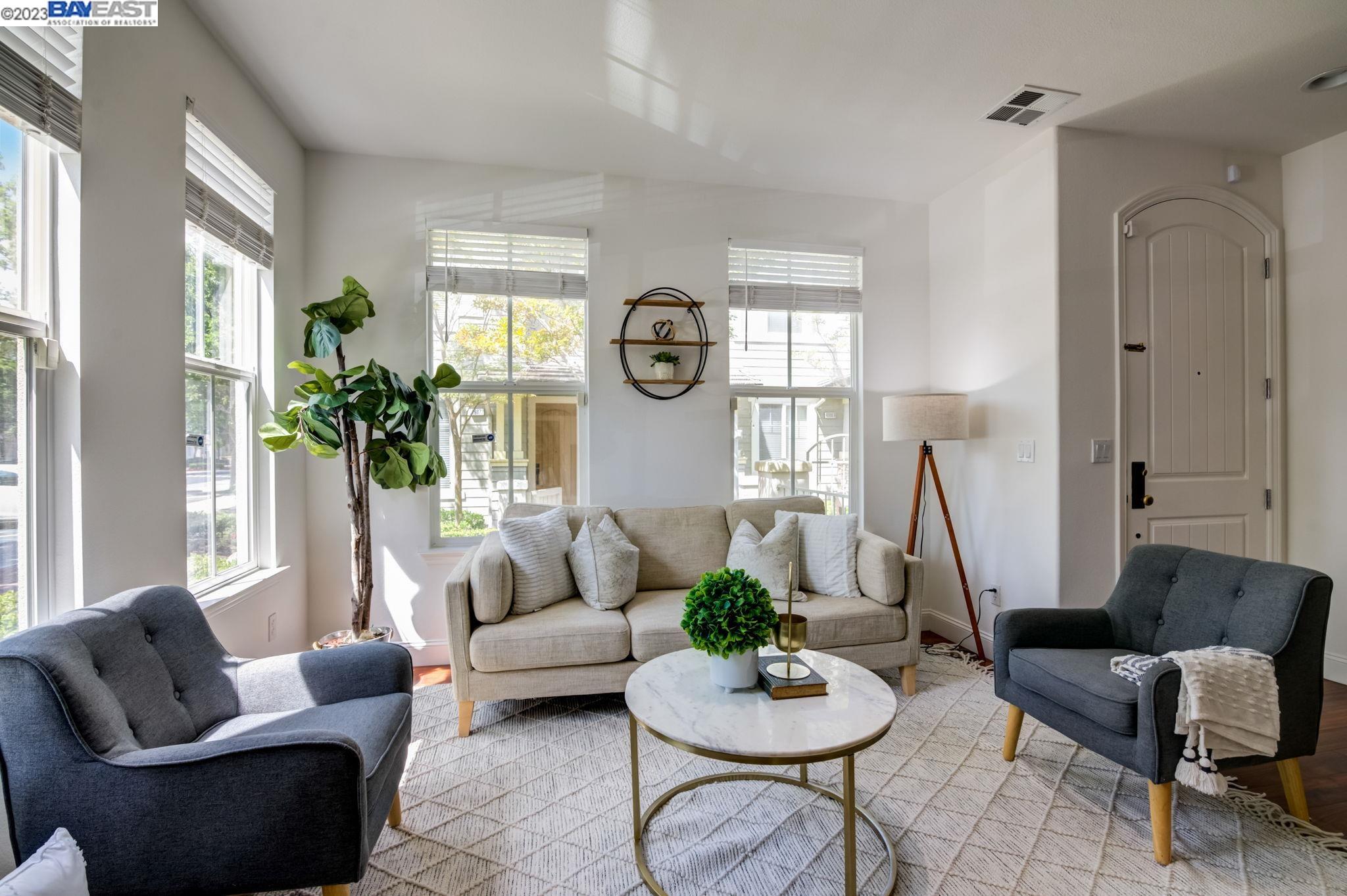Photo #3: 41030850 Listing 