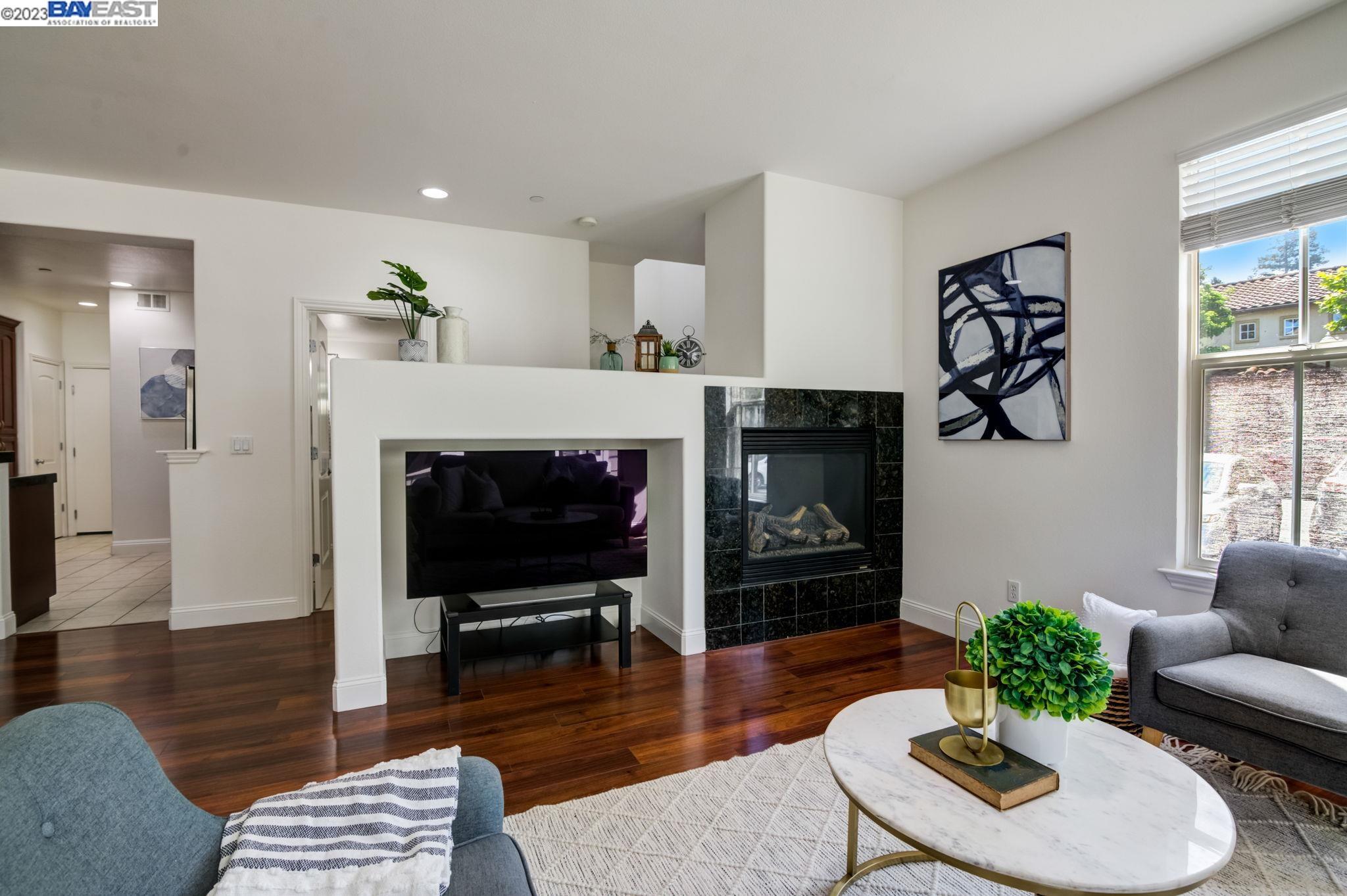 Photo #5: 41030850 Listing 