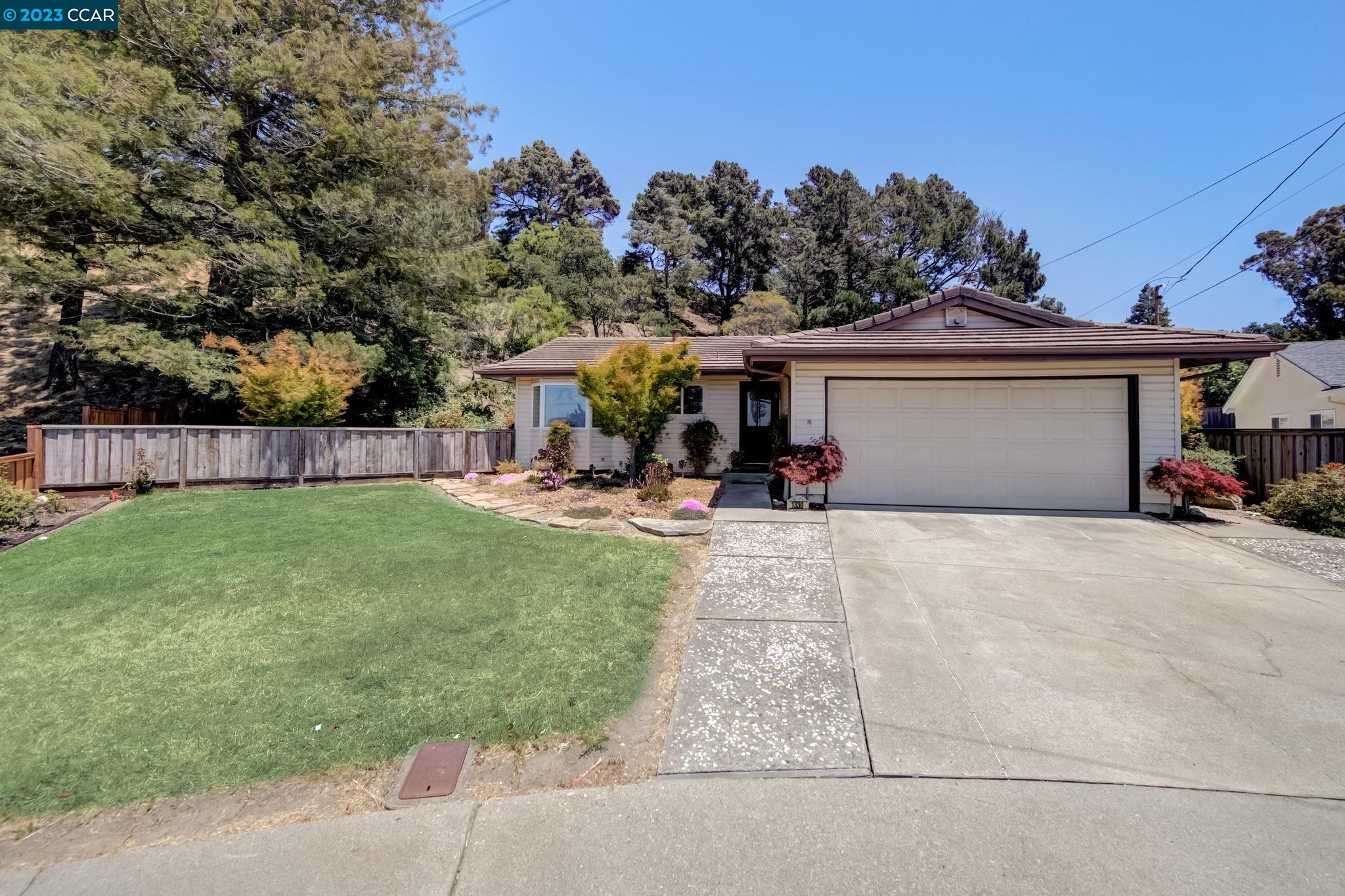Detail Gallery Image 1 of 1 For 1330 Kilrush Ct, Pinole,  CA 94564 - 4 Beds | 2 Baths