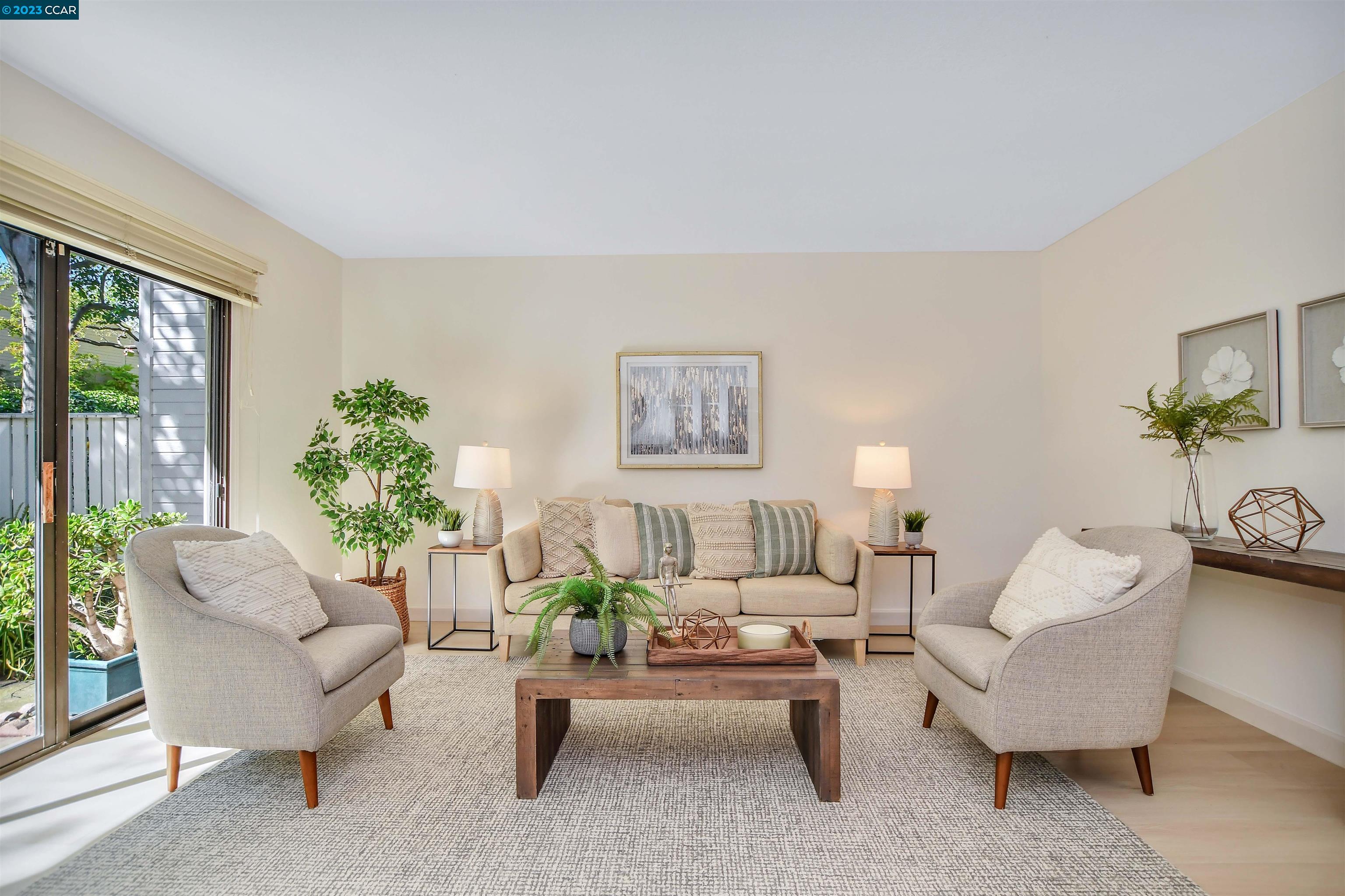 Photo #6: 41030918 Listing 