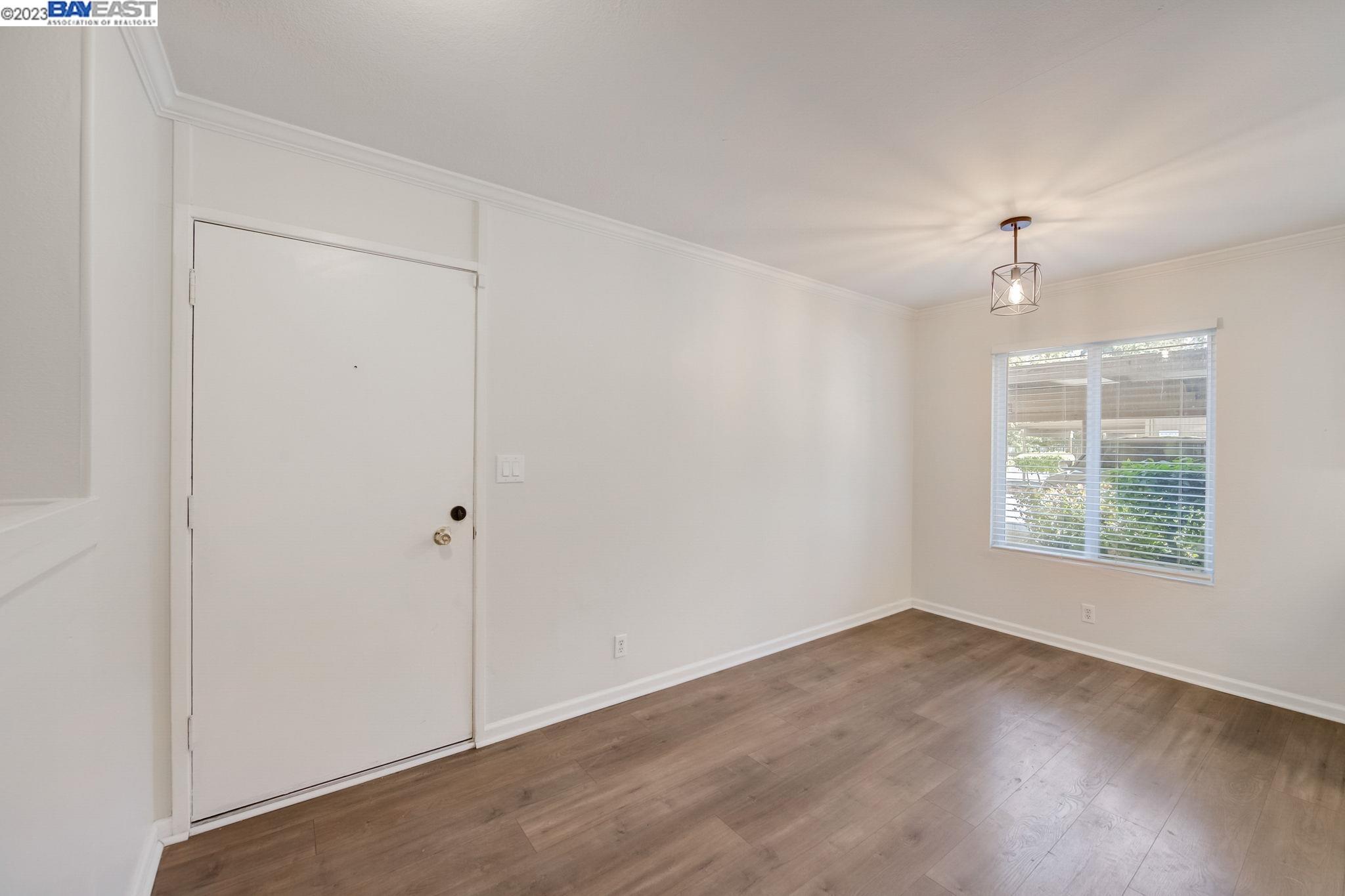 Photo #5: 41030938 Listing 