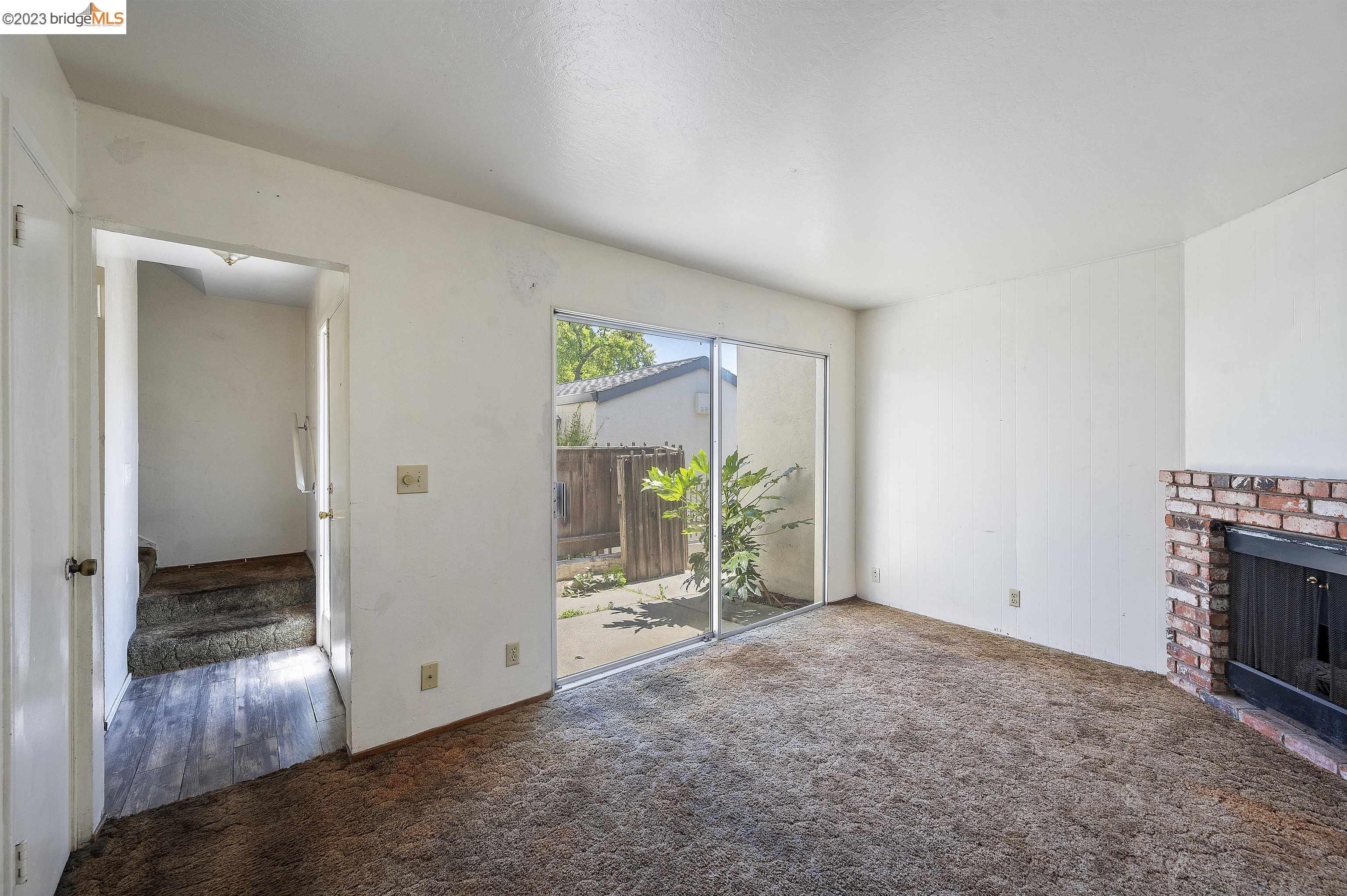 Photo #3: 41030981 Listing 