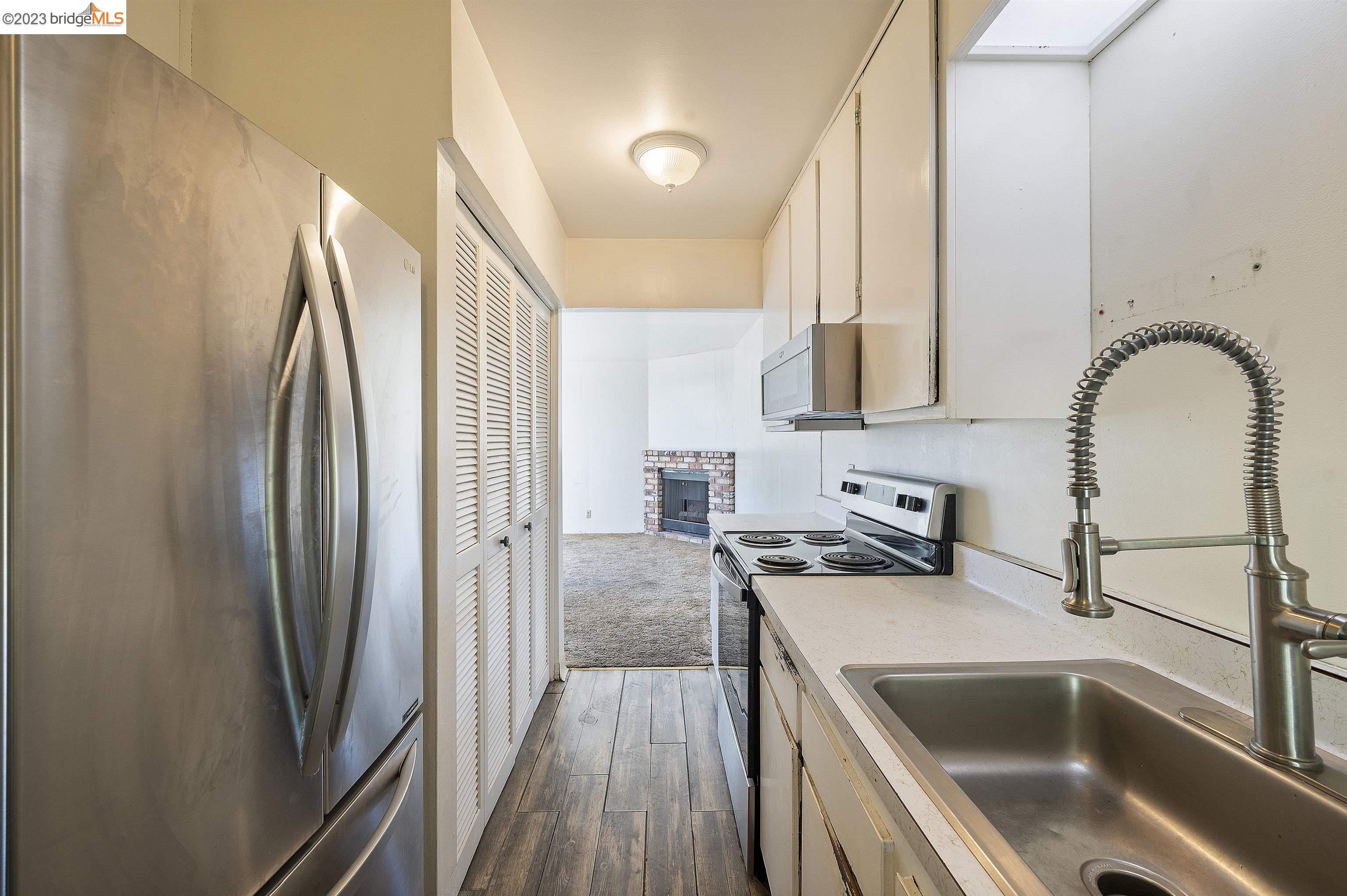 Photo #6: 41030981 Listing 