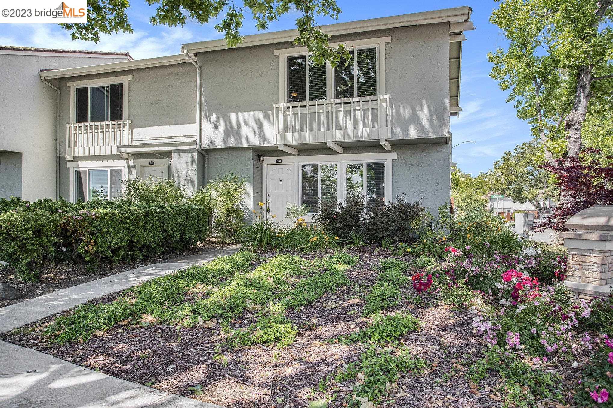 Photo #2: 41031063 Listing 