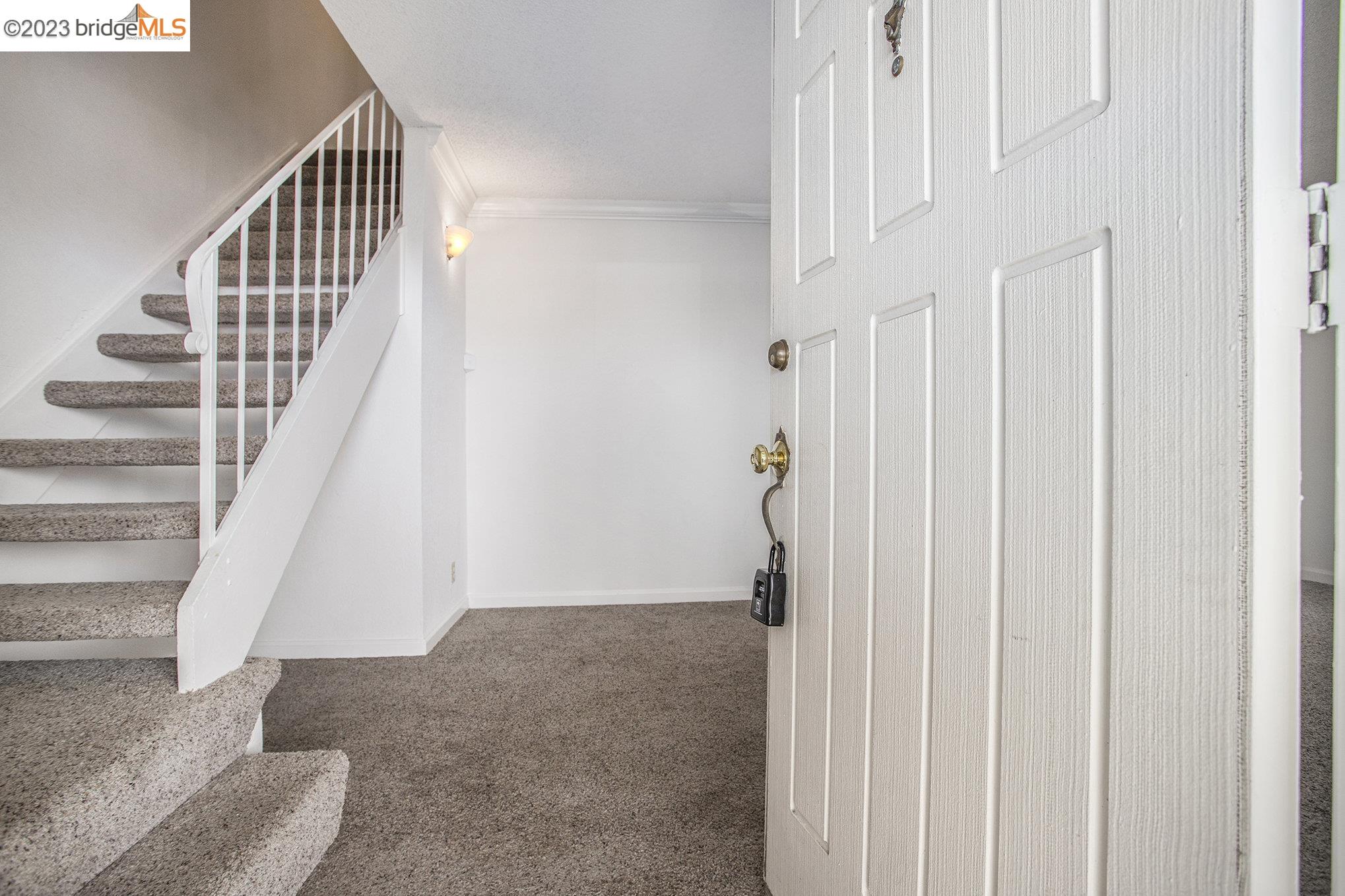 Photo #5: 41031063 Listing 