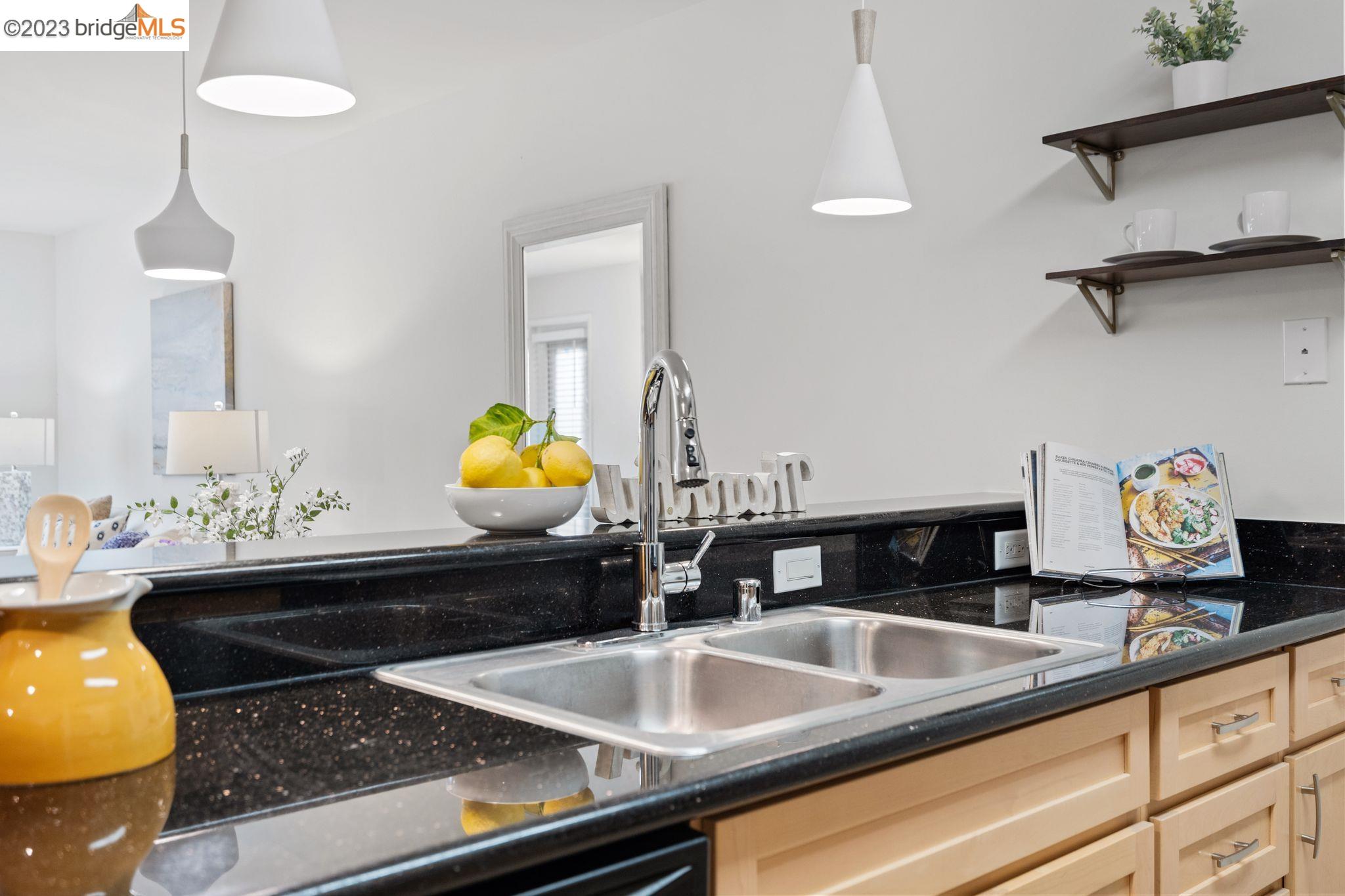 Photo #6: 41031279 Listing 