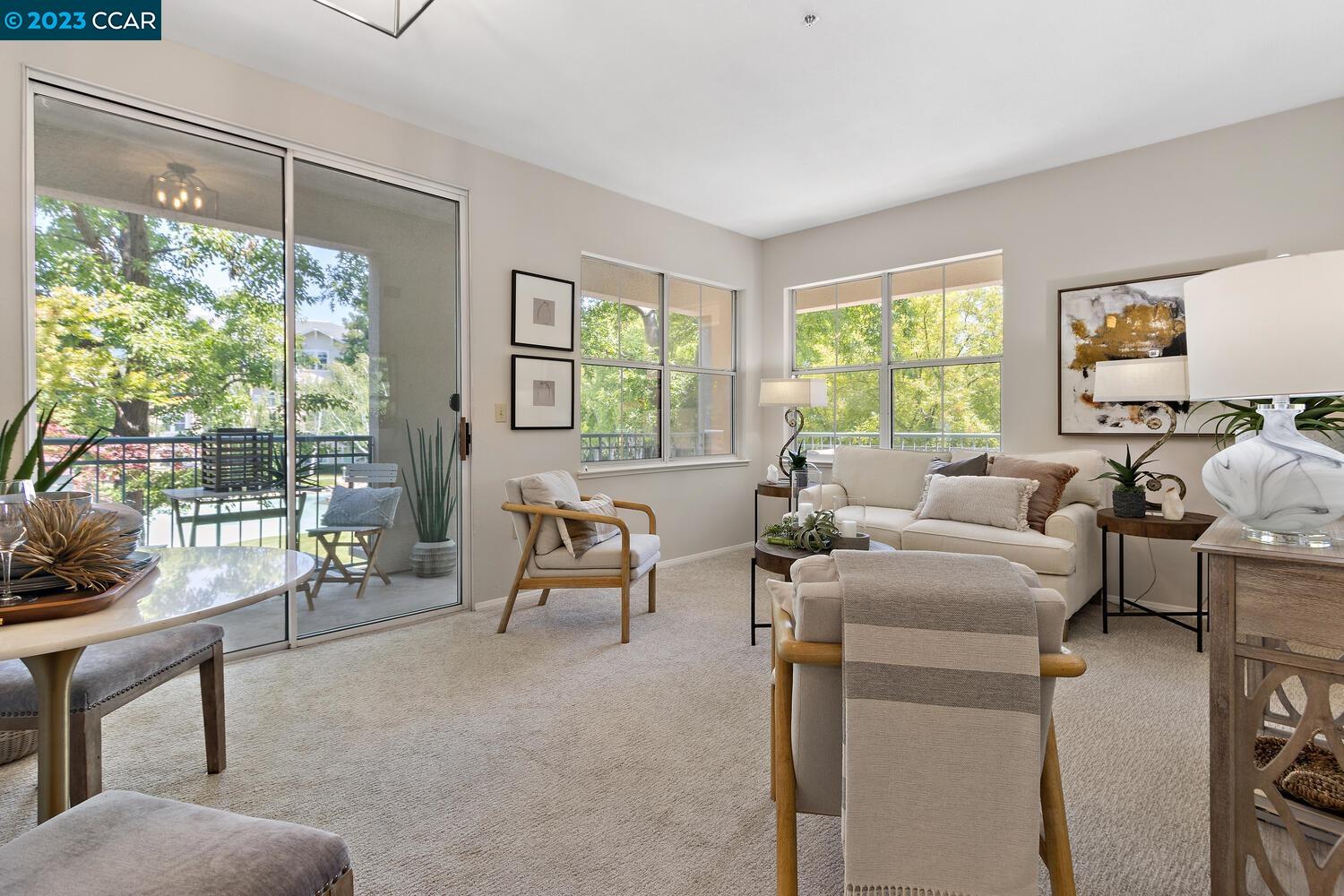 Photo #2: 41031306 Listing 