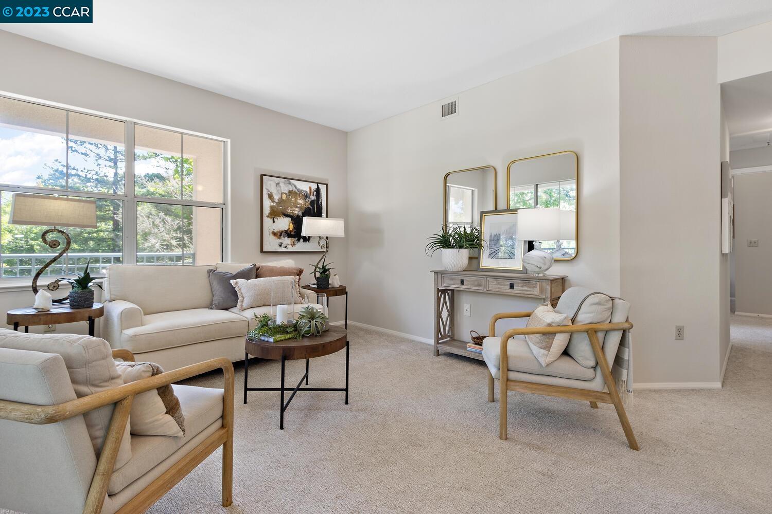 Photo #3: 41031306 Listing 