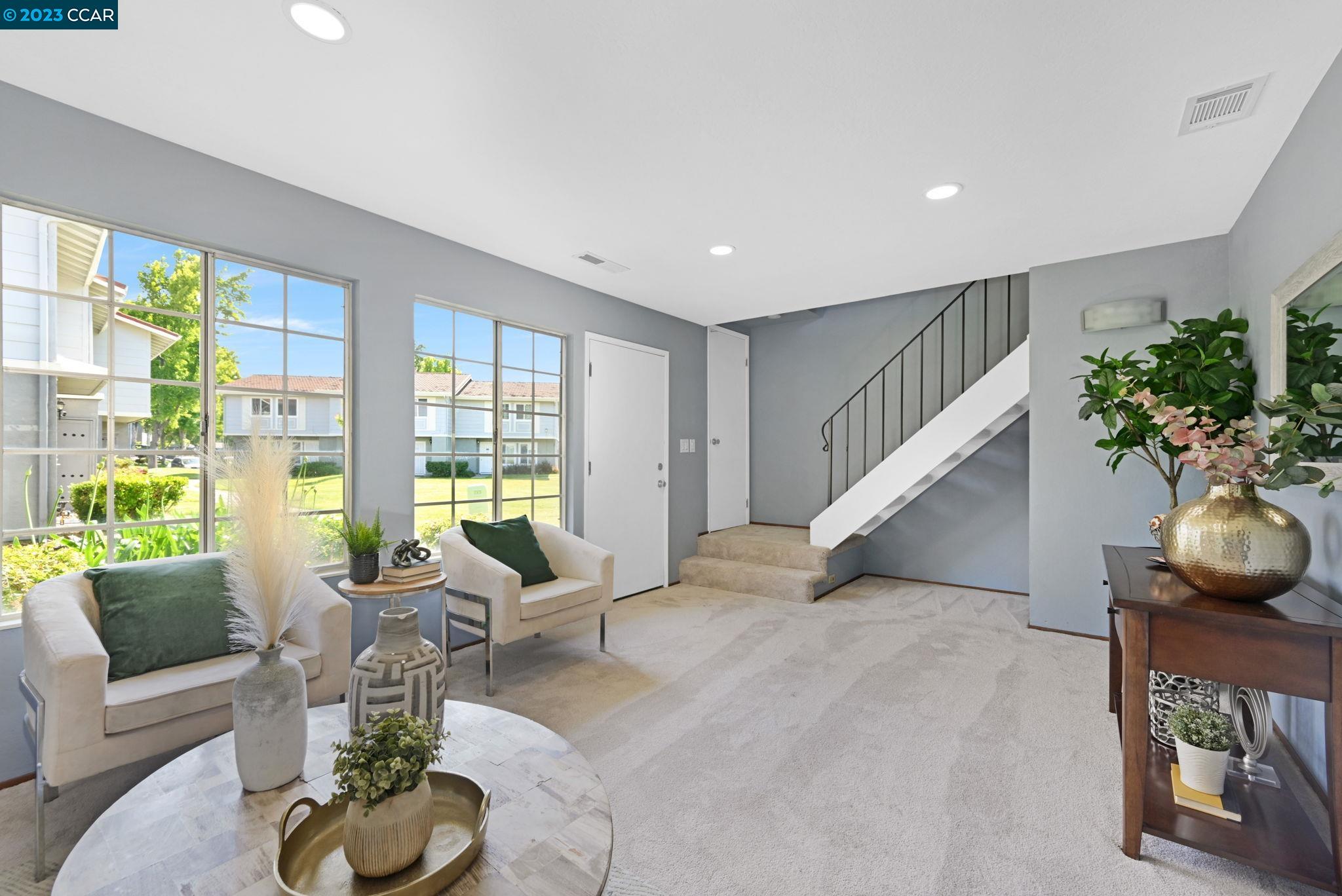 MLS: 41031667 Condo For Sale
