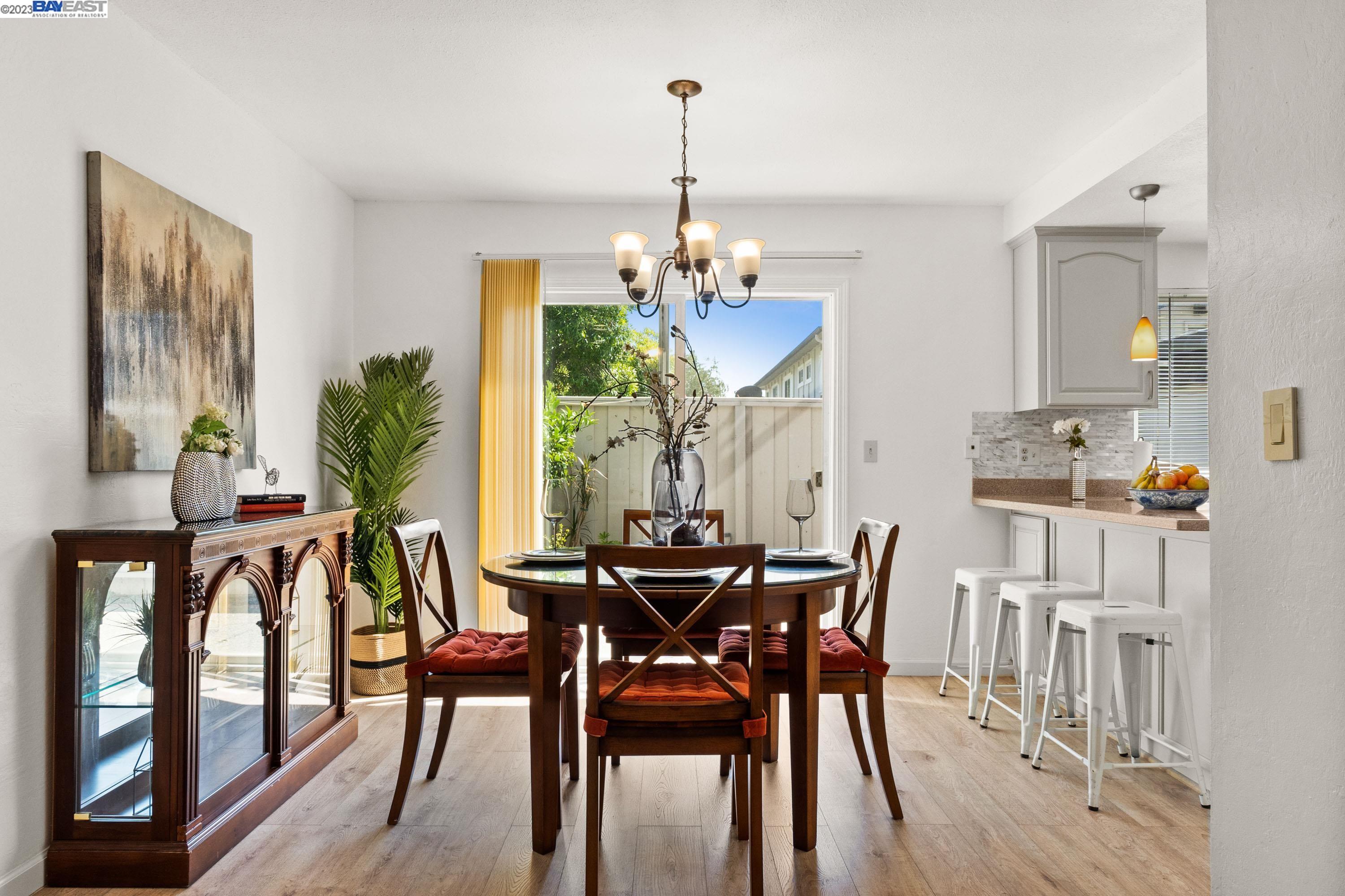 Photo #5: 41031669 Listing 