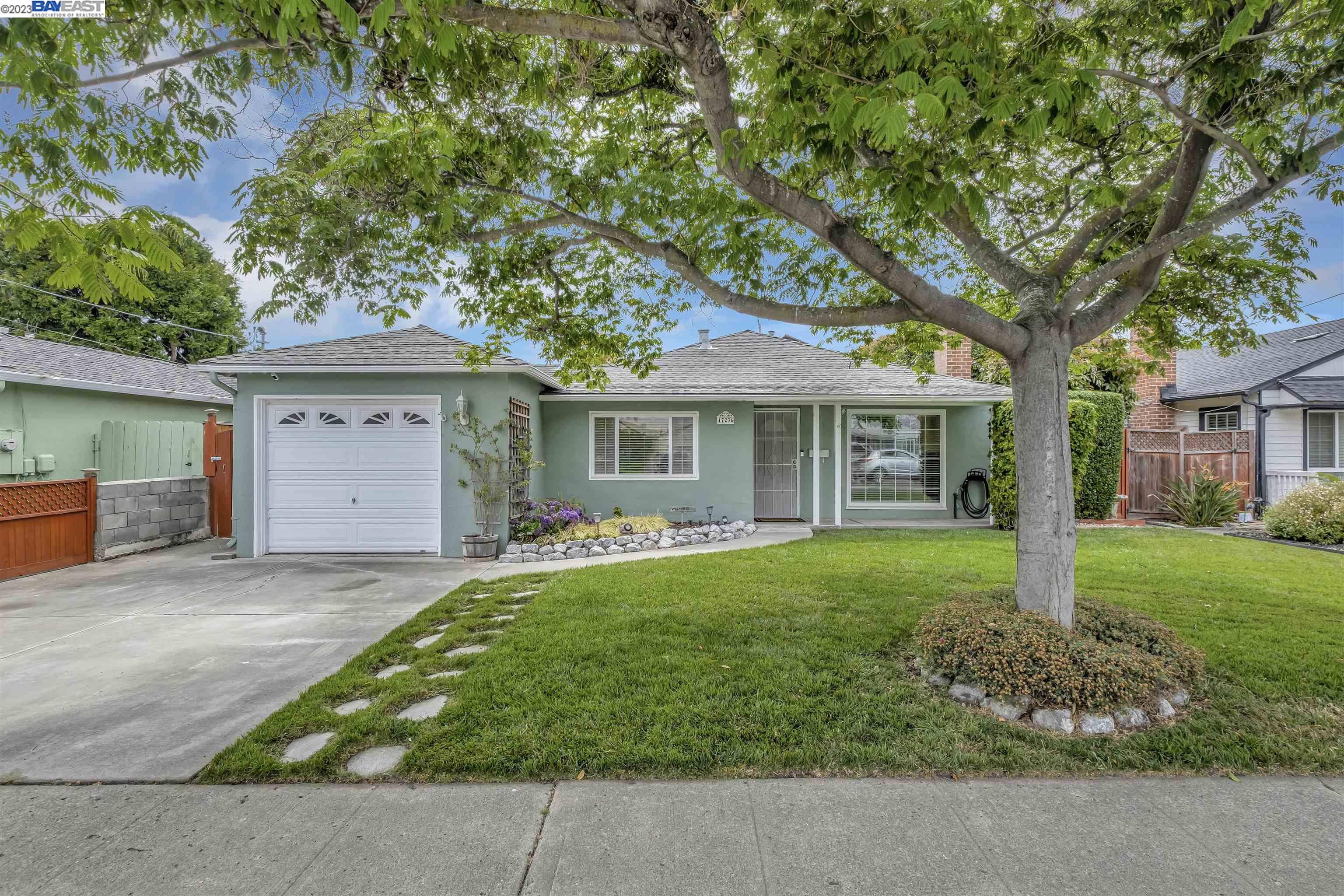 For Sale 17236 Via Estrella, San Lorenzo, CA 94580 3 Beds / 2 Full