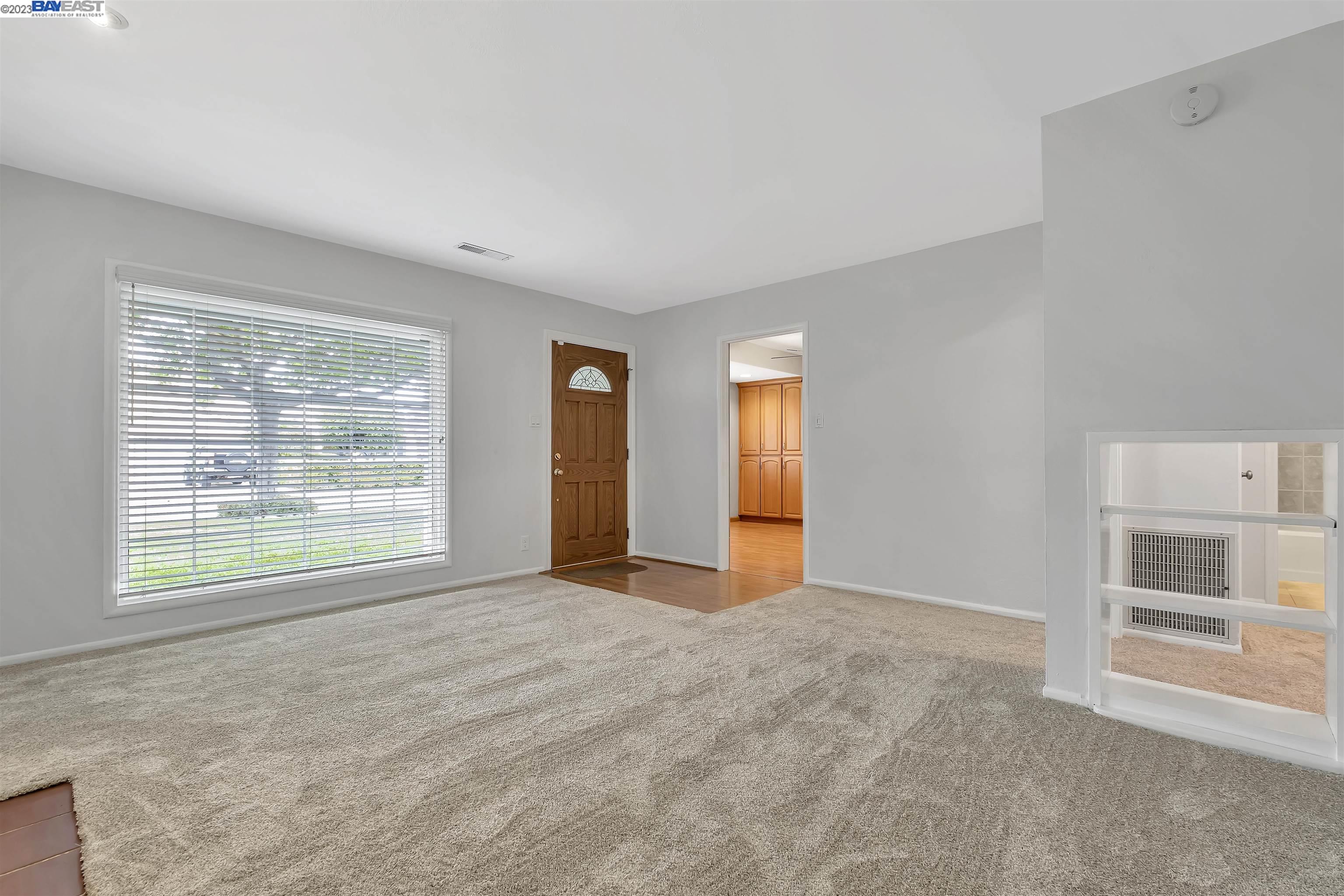 For Sale 17236 Via Estrella, San Lorenzo, CA 94580 3 Beds / 2 Full