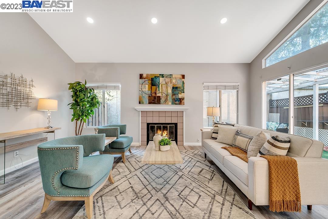Detail Gallery Image 1 of 1 For 6461 Potrero Dr, Newark,  CA 94560 - 3 Beds | 2/1 Baths