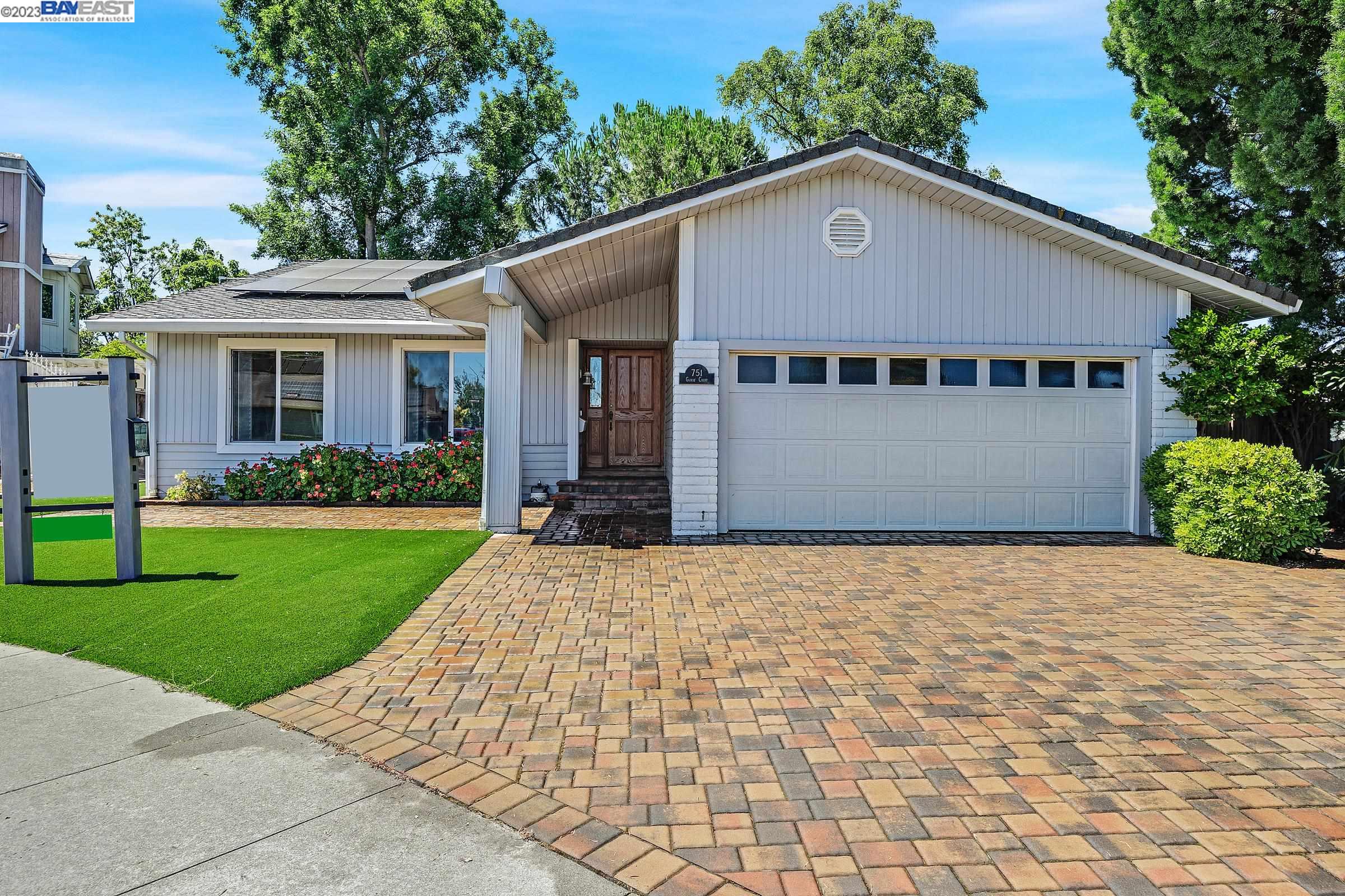 Detail Gallery Image 1 of 1 For 751 Gamay Ct, Pleasanton,  CA 94566 - 4 Beds | 2 Baths