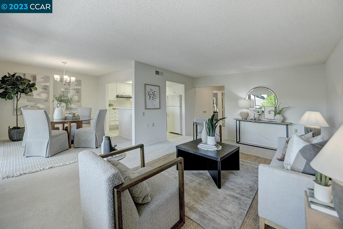 Photo #3: 41032420 Listing 