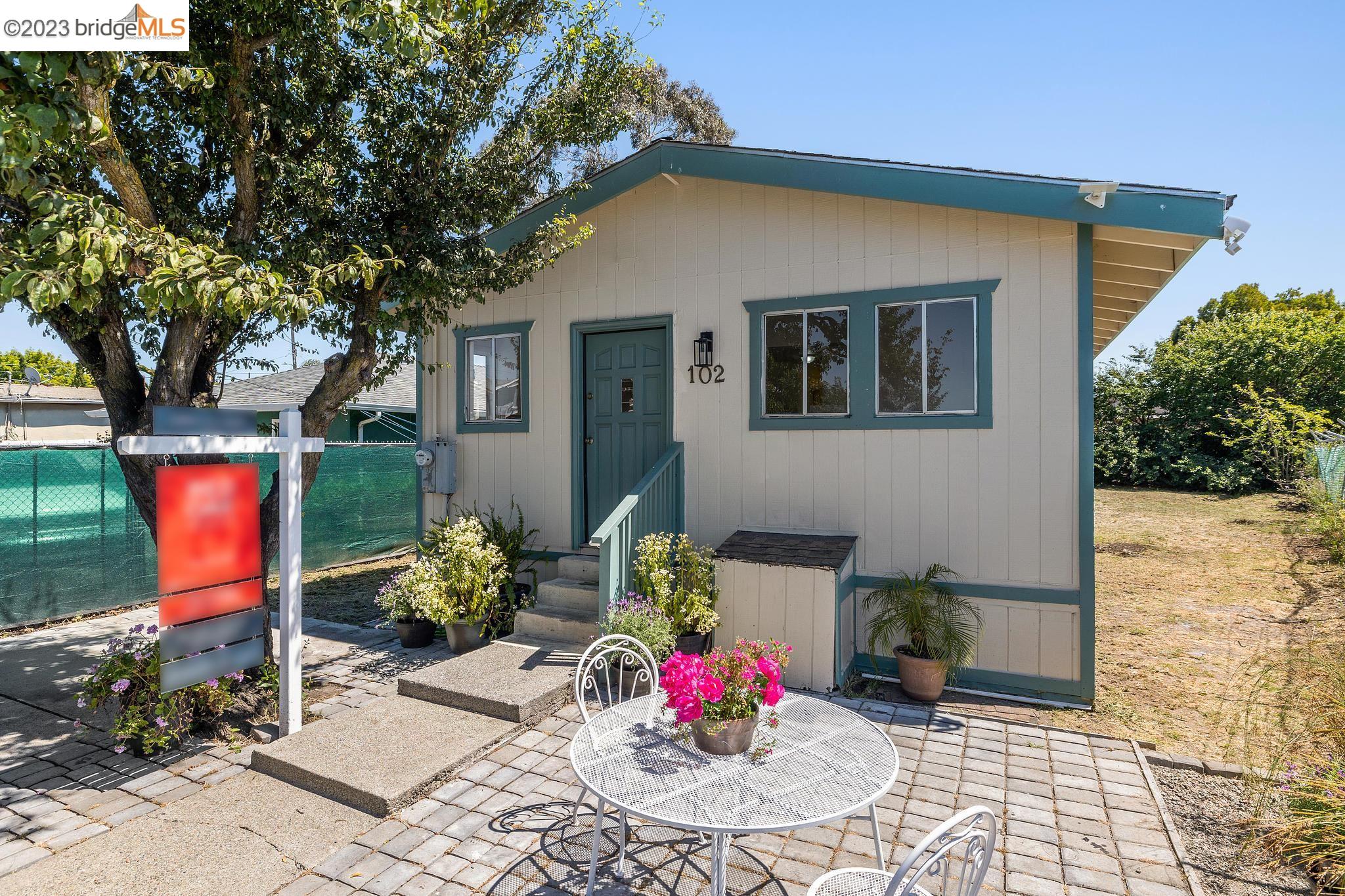 For Sale: 102 Sanford Ave, Richmond, CA 94801 | 3 Beds / 1 Full Bath |  $469,000, MLS # 41032616